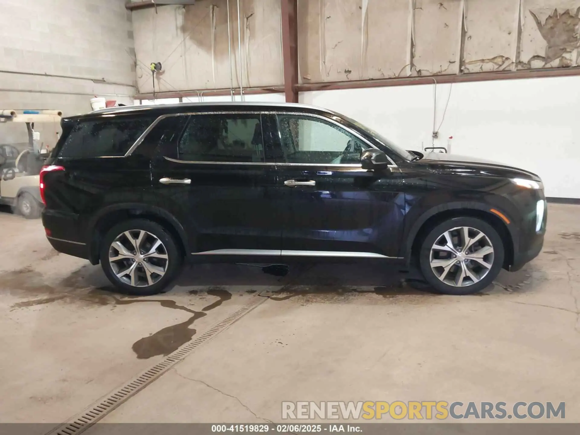 13 Photograph of a damaged car KM8R4DHEXNU478098 HYUNDAI PALISADE 2022