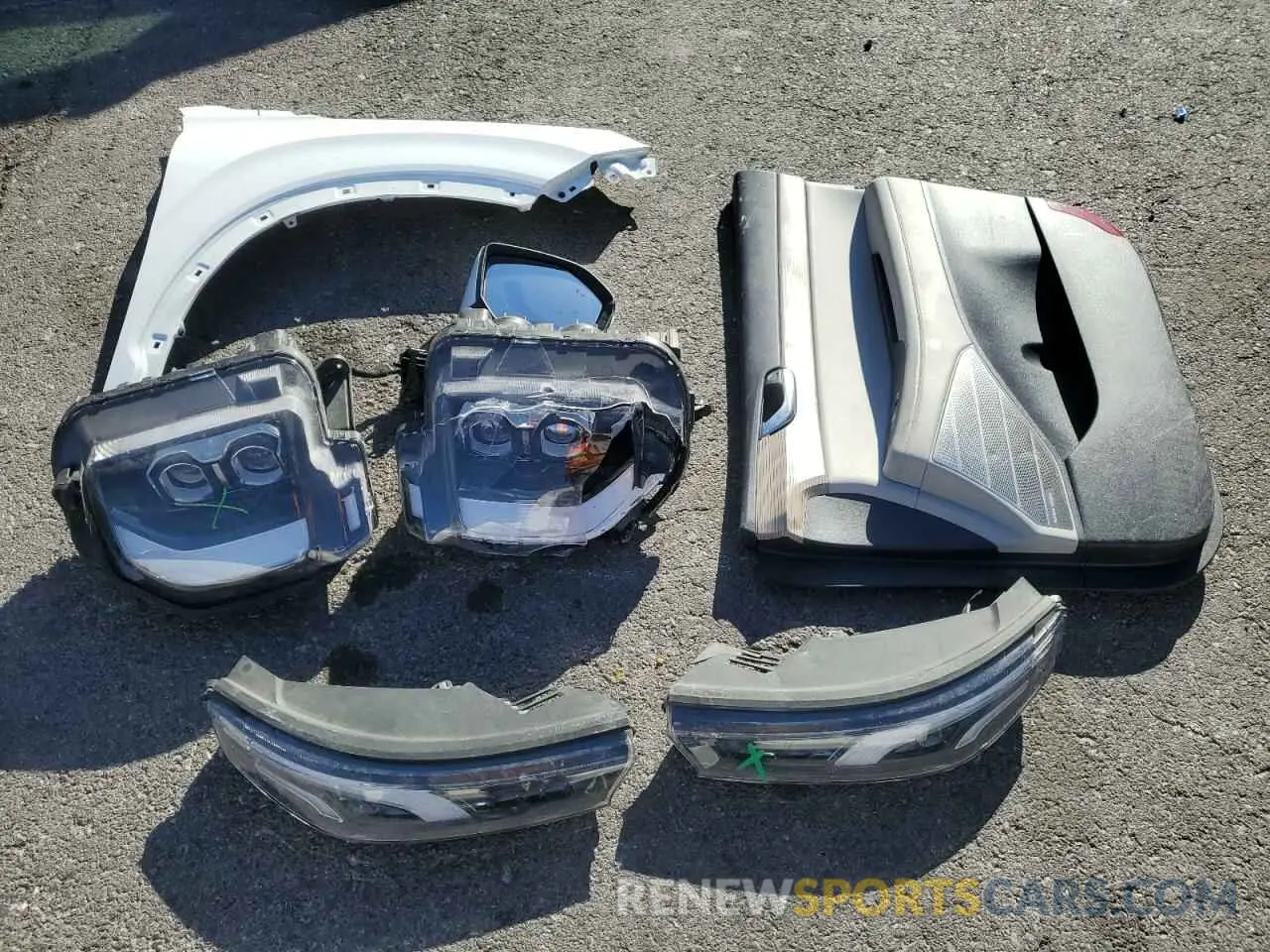 13 Photograph of a damaged car KM8R54HE0NU342804 HYUNDAI PALISADE 2022