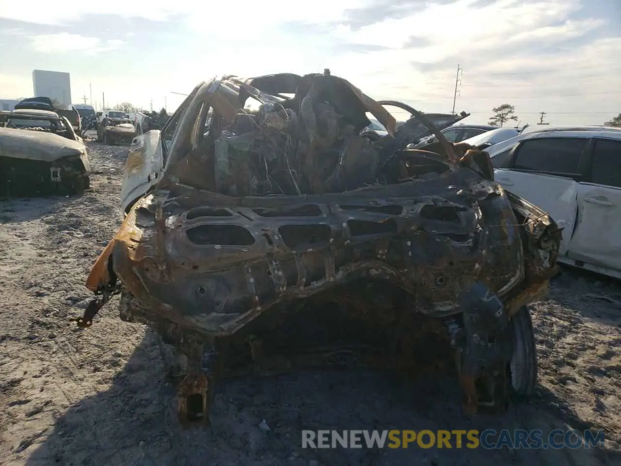 5 Photograph of a damaged car KM8R74HE1NU438645 HYUNDAI PALISADE 2022