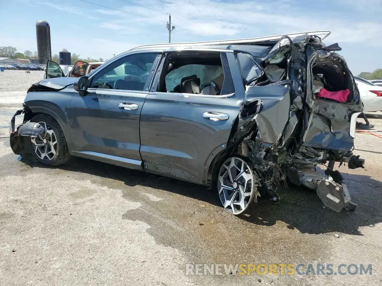 2 Photograph of a damaged car KM8R74HE6NU417063 HYUNDAI PALISADE 2022