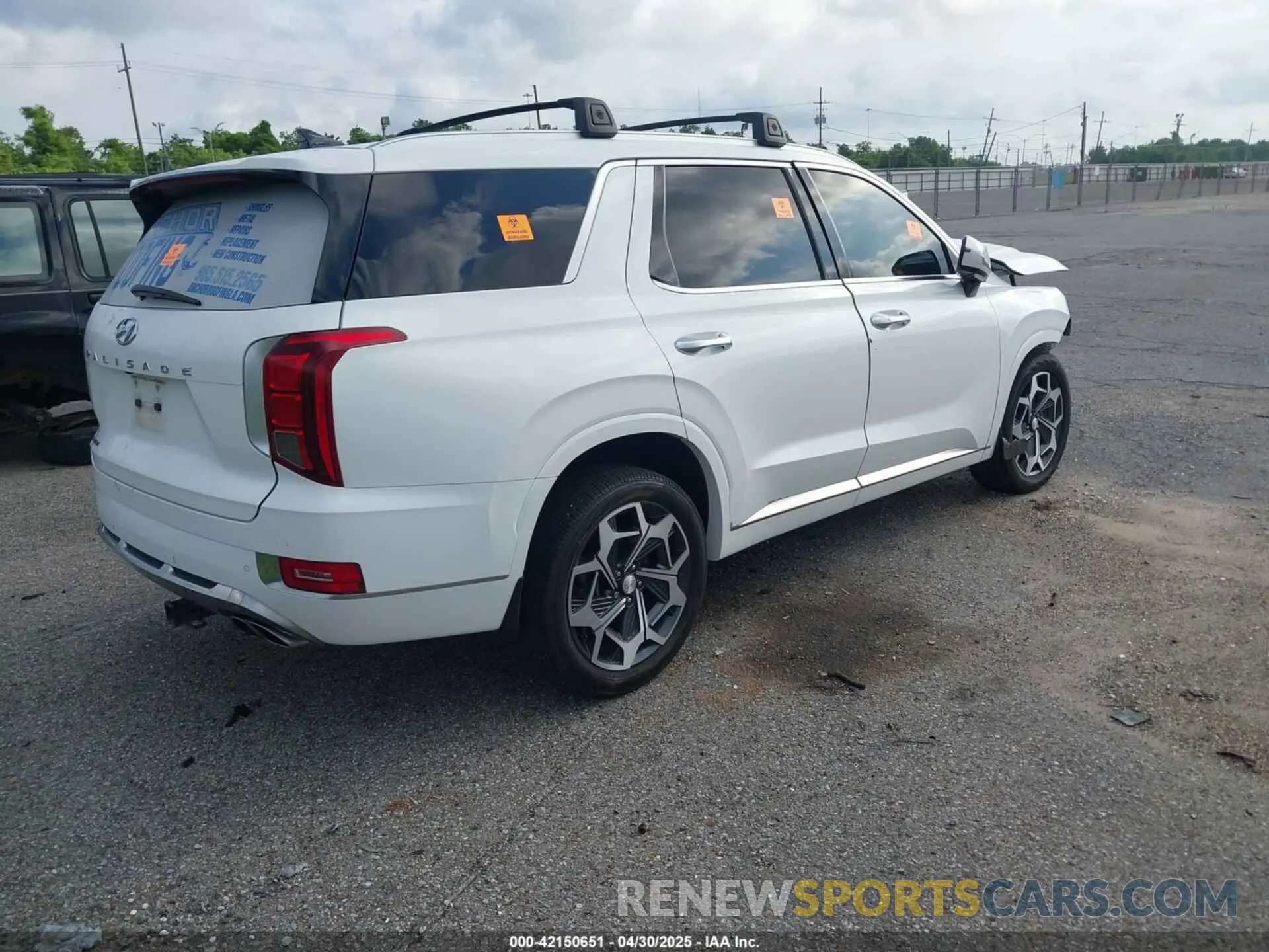 4 Photograph of a damaged car KM8R74HE7NU401910 HYUNDAI PALISADE 2022