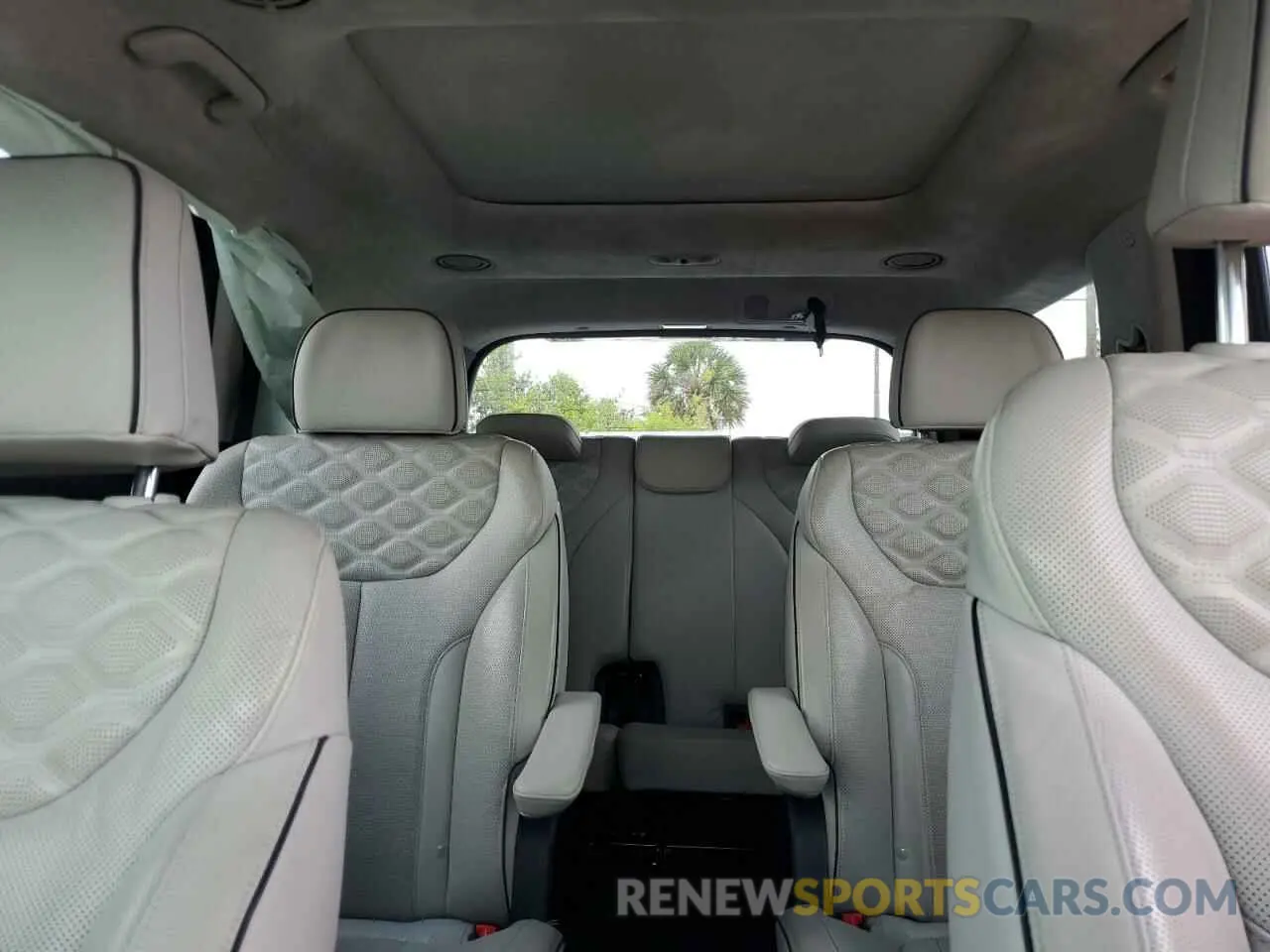 10 Photograph of a damaged car KM8R74HE7NU449391 HYUNDAI PALISADE 2022