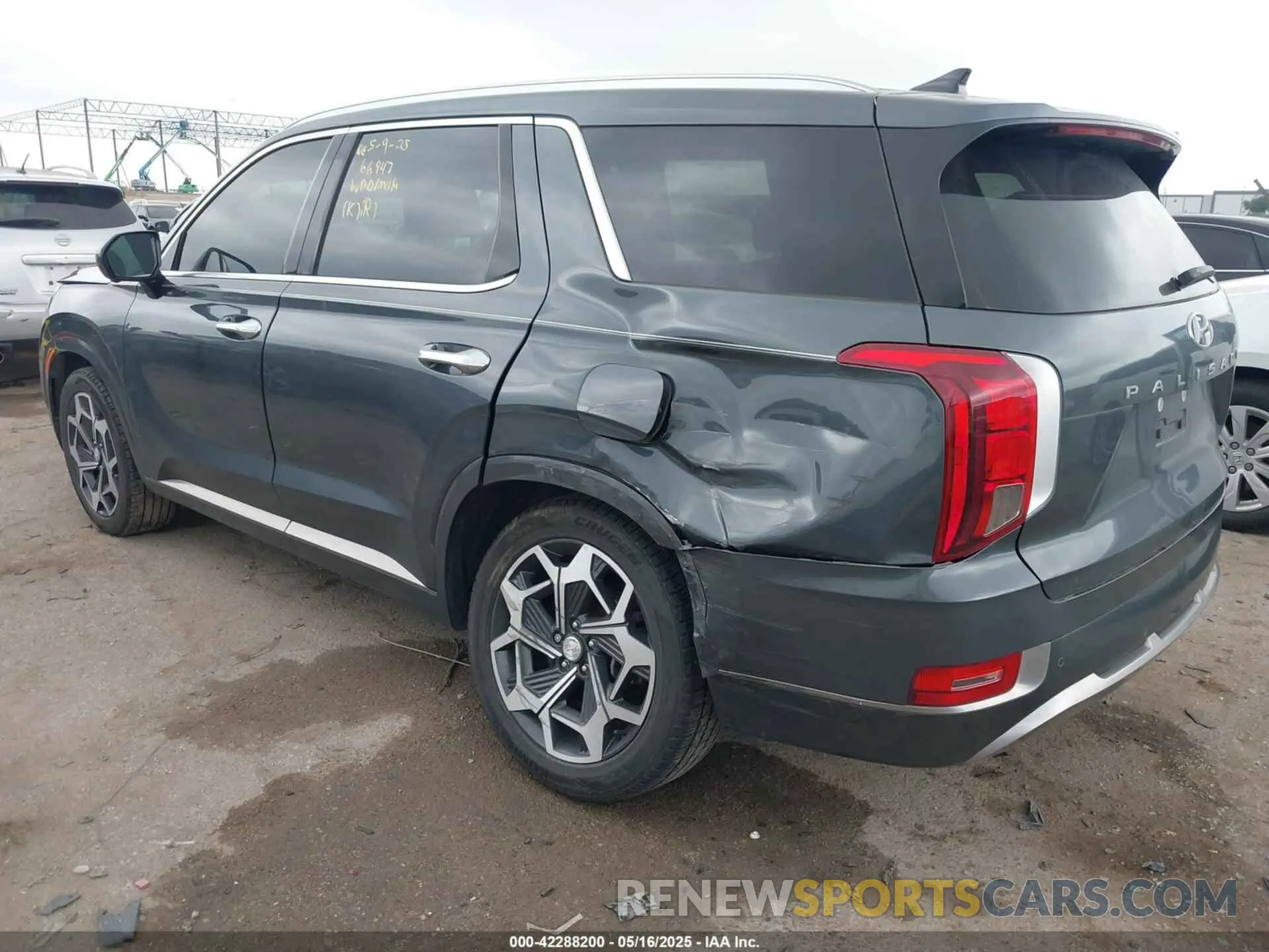 3 Photograph of a damaged car KM8R74HE9NU367162 HYUNDAI PALISADE 2022