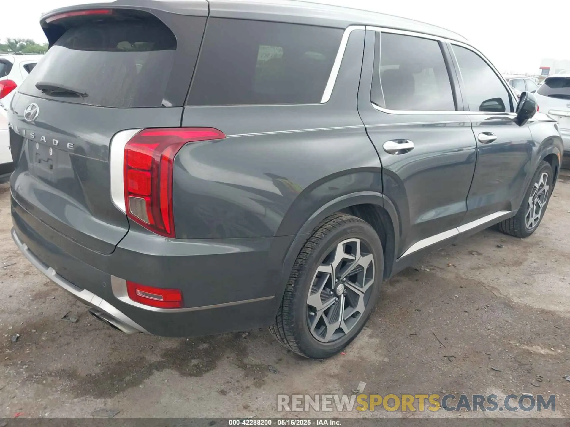 4 Photograph of a damaged car KM8R74HE9NU367162 HYUNDAI PALISADE 2022