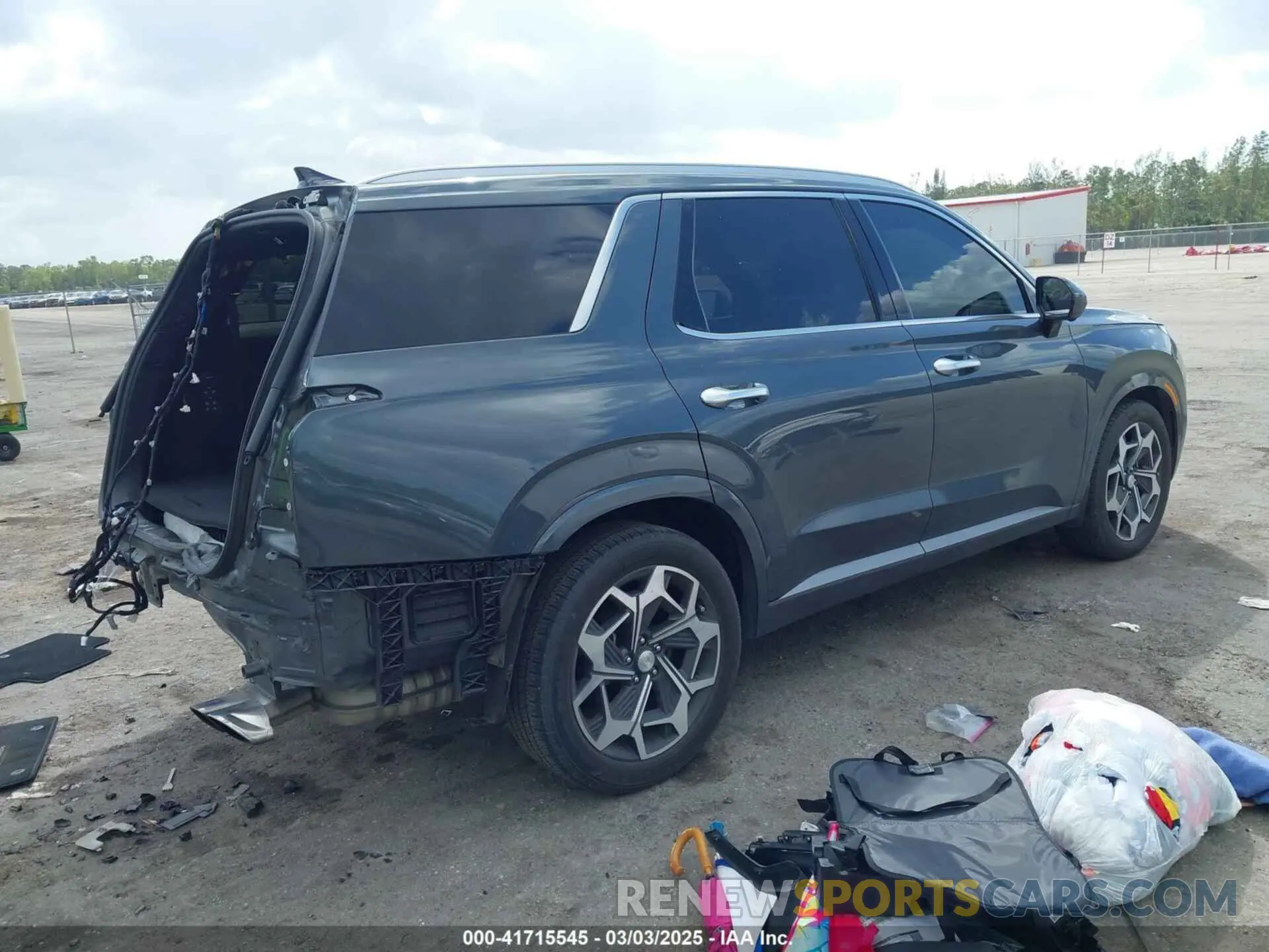 4 Photograph of a damaged car KM8R74HE9NU392837 HYUNDAI PALISADE 2022