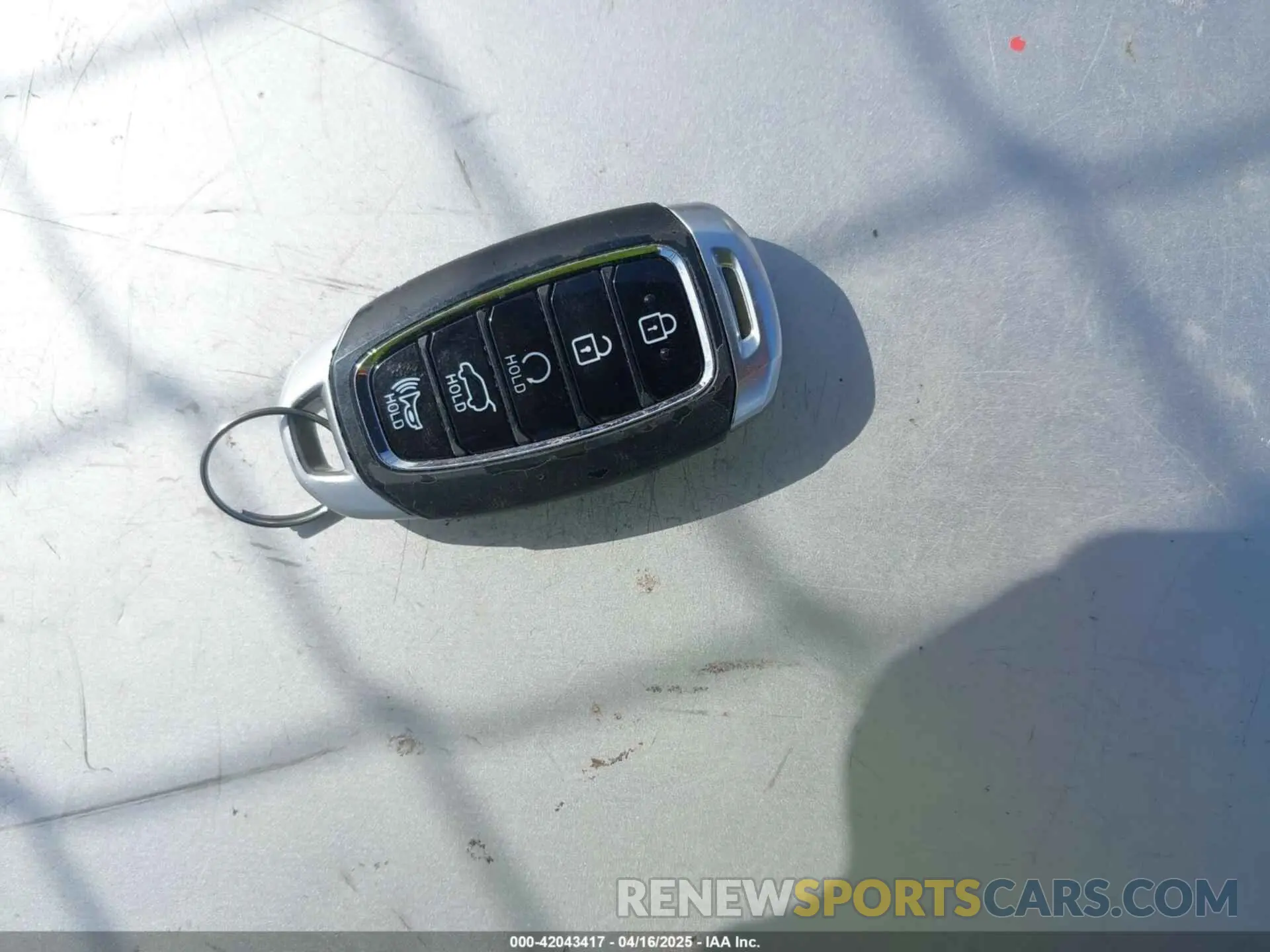 11 Photograph of a damaged car KM8R7DHE0NU425076 HYUNDAI PALISADE 2022