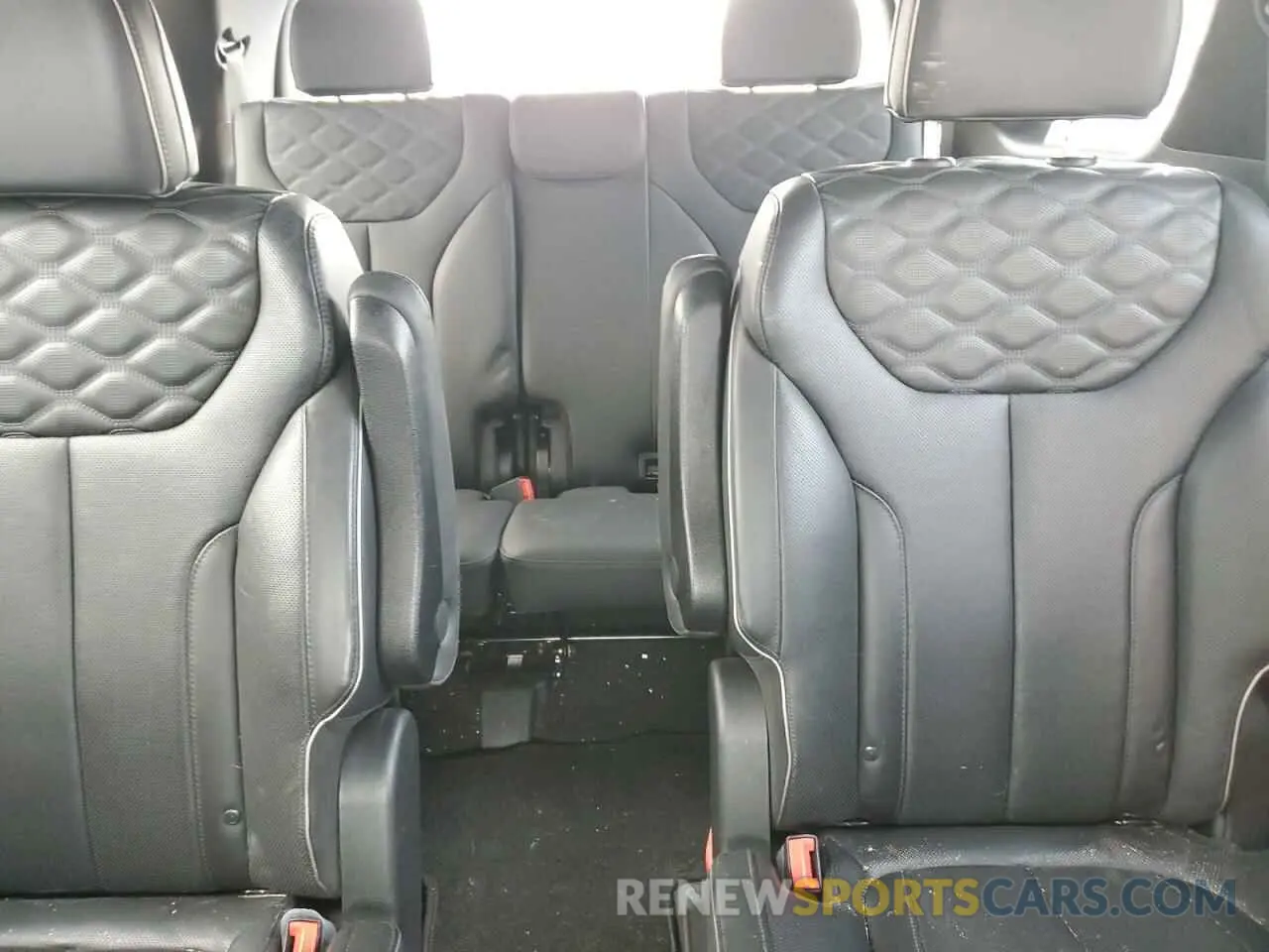 10 Photograph of a damaged car KM8R7DHE1NU429430 HYUNDAI PALISADE 2022