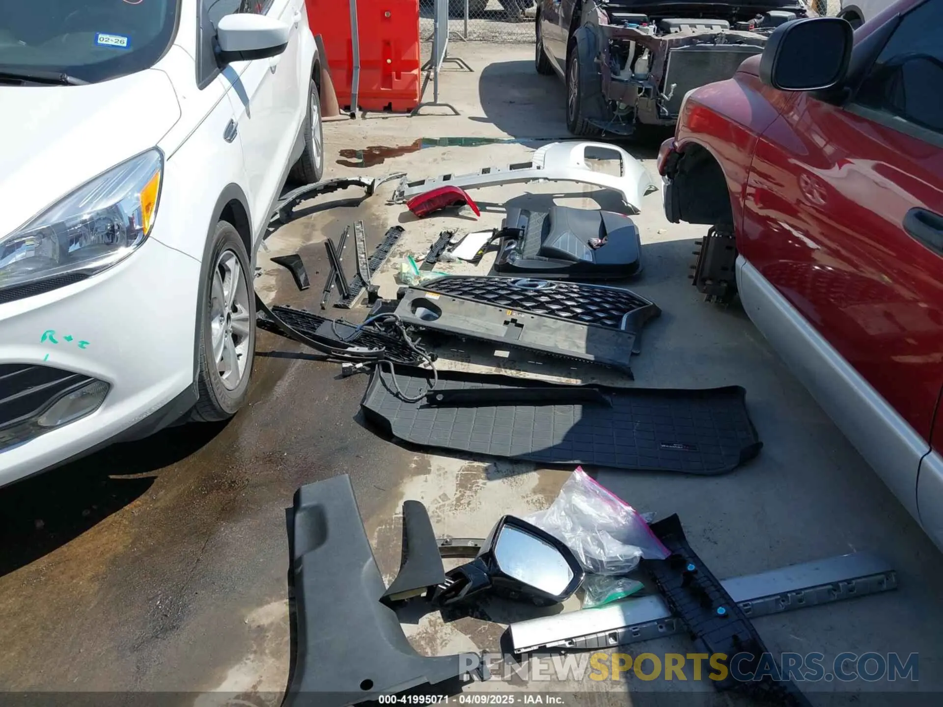 12 Photograph of a damaged car KM8R7DHE2NU367794 HYUNDAI PALISADE 2022