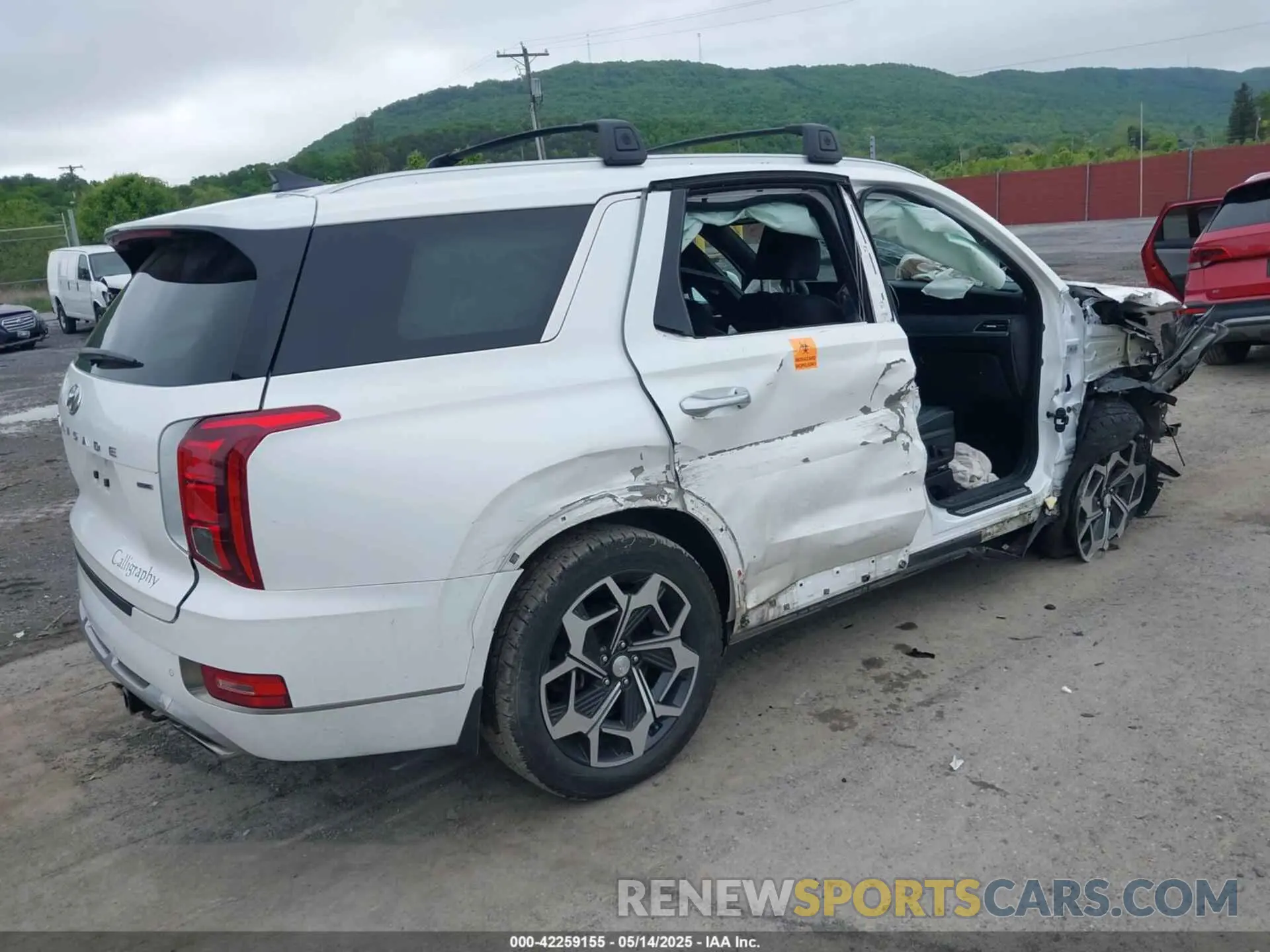 4 Photograph of a damaged car KM8R7DHE2NU419795 HYUNDAI PALISADE 2022