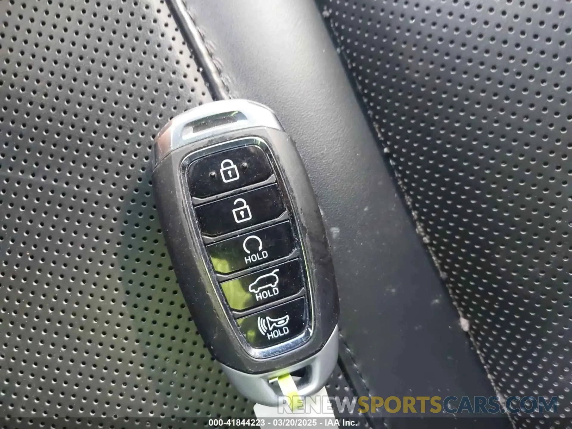 11 Photograph of a damaged car KM8R7DHE4NU486219 HYUNDAI PALISADE 2022