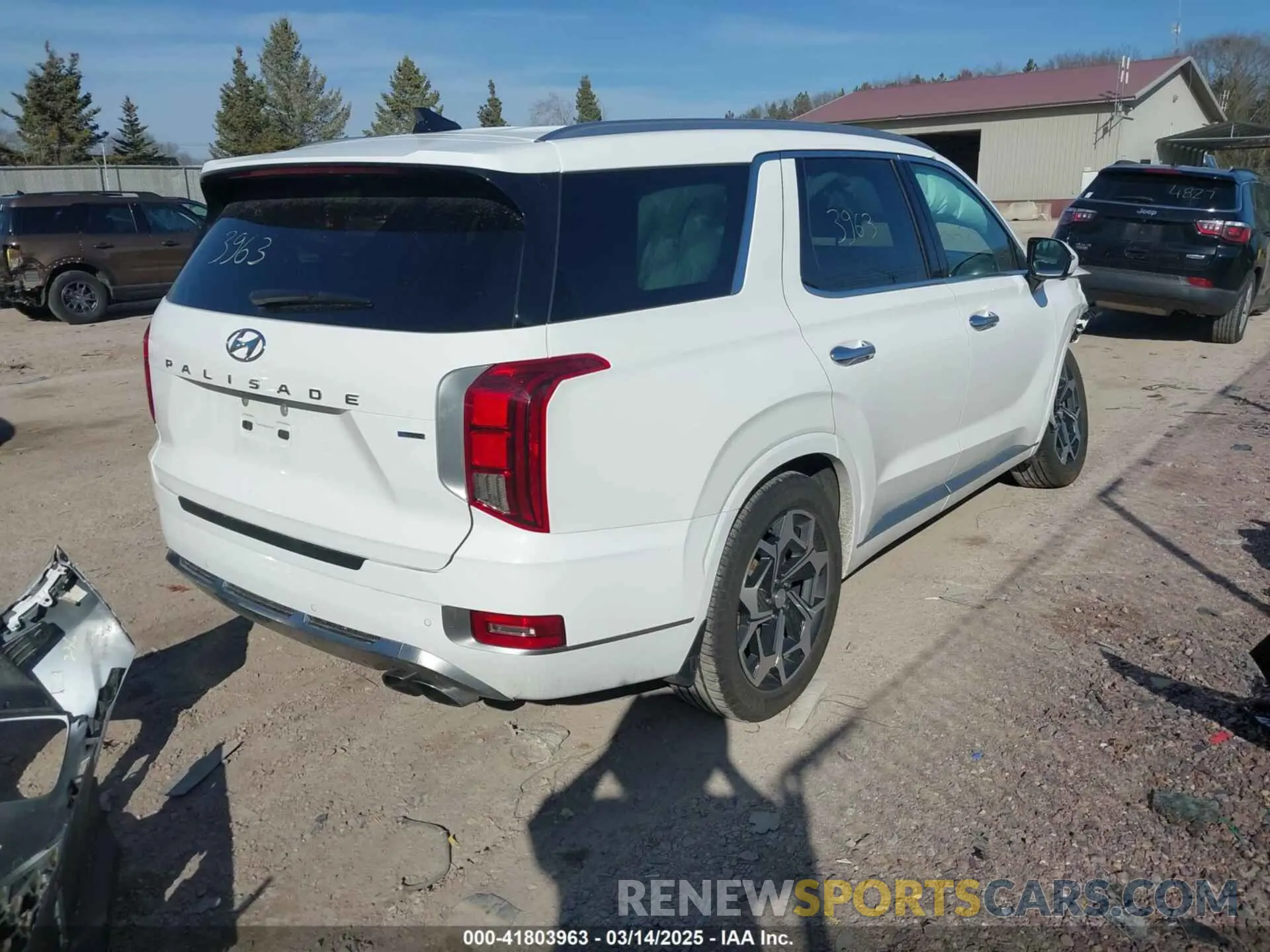 4 Photograph of a damaged car KM8R7DHE8NU429098 HYUNDAI PALISADE 2022