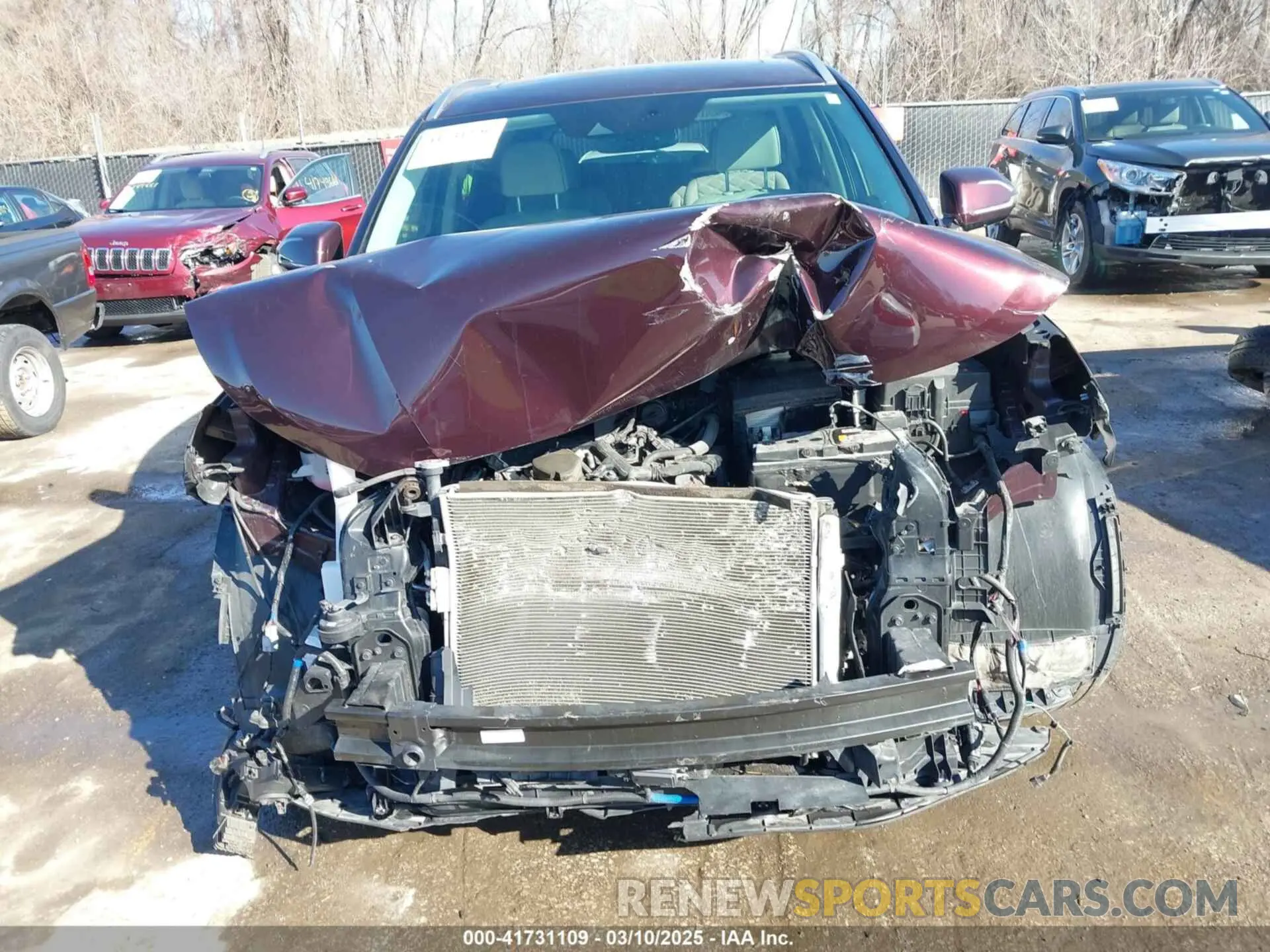 13 Photograph of a damaged car KM8R7DHE9NU361569 HYUNDAI PALISADE 2022