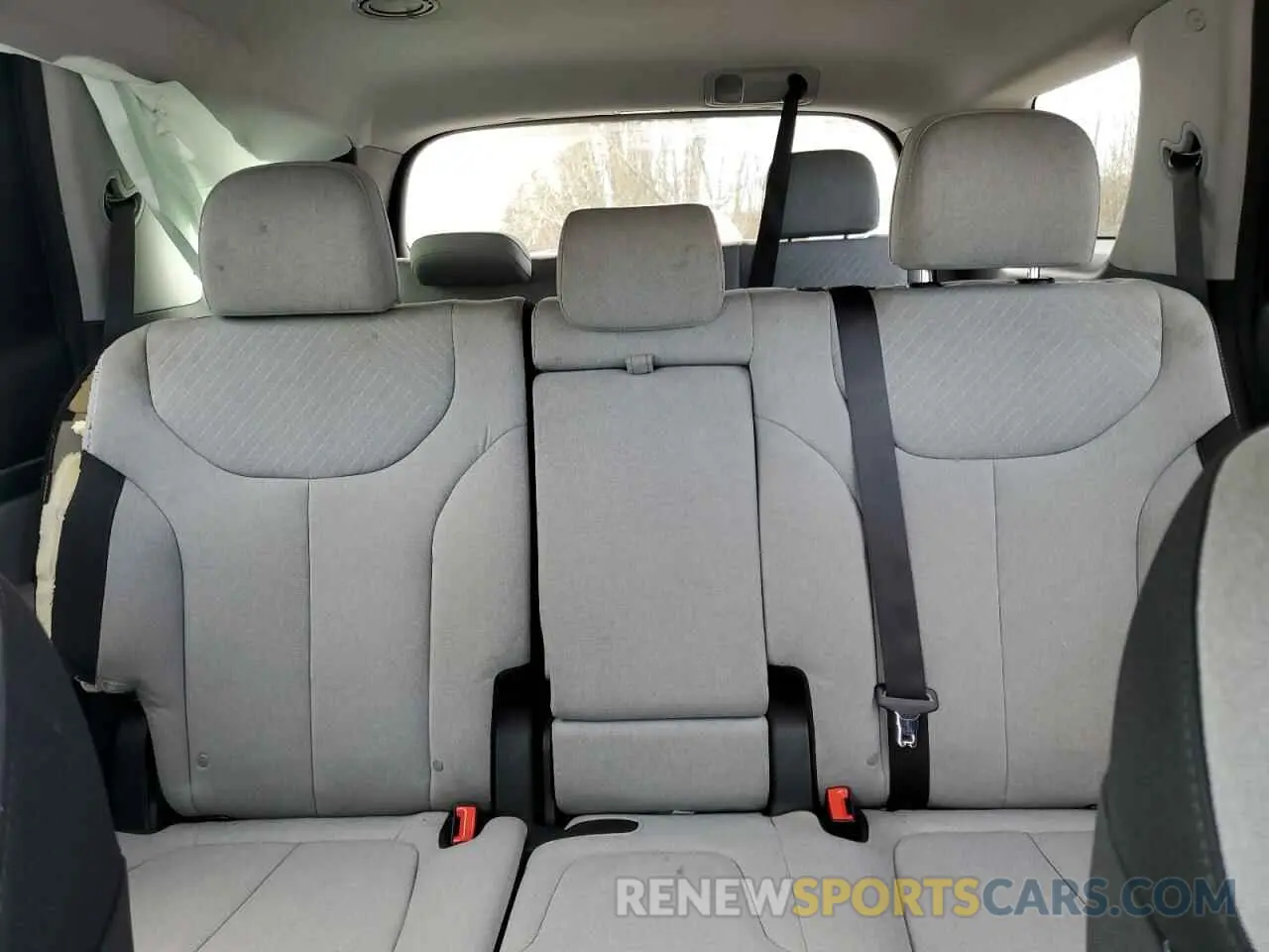 10 Photograph of a damaged car KM8R1DGE3PU512461 HYUNDAI PALISADE 2023