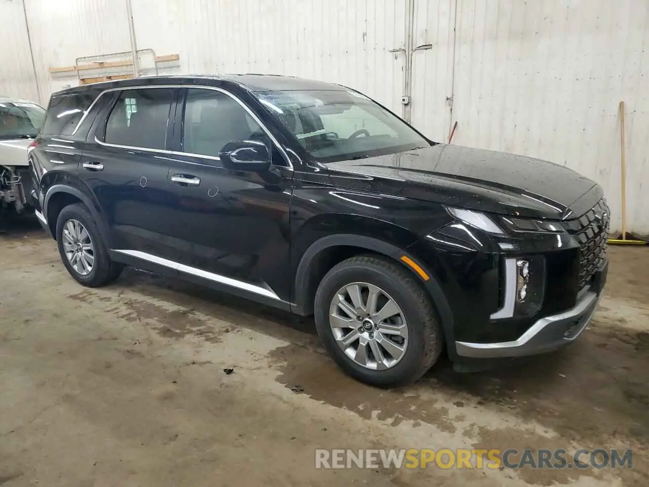 4 Photograph of a damaged car KM8R1DGE5PU505043 HYUNDAI PALISADE 2023