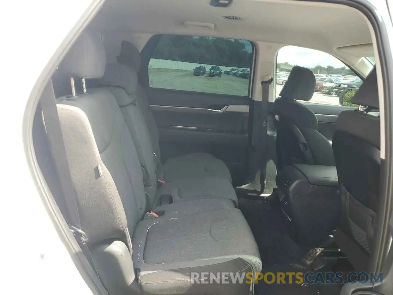 11 Photograph of a damaged car KM8R1DGE8PU590833 HYUNDAI PALISADE 2023