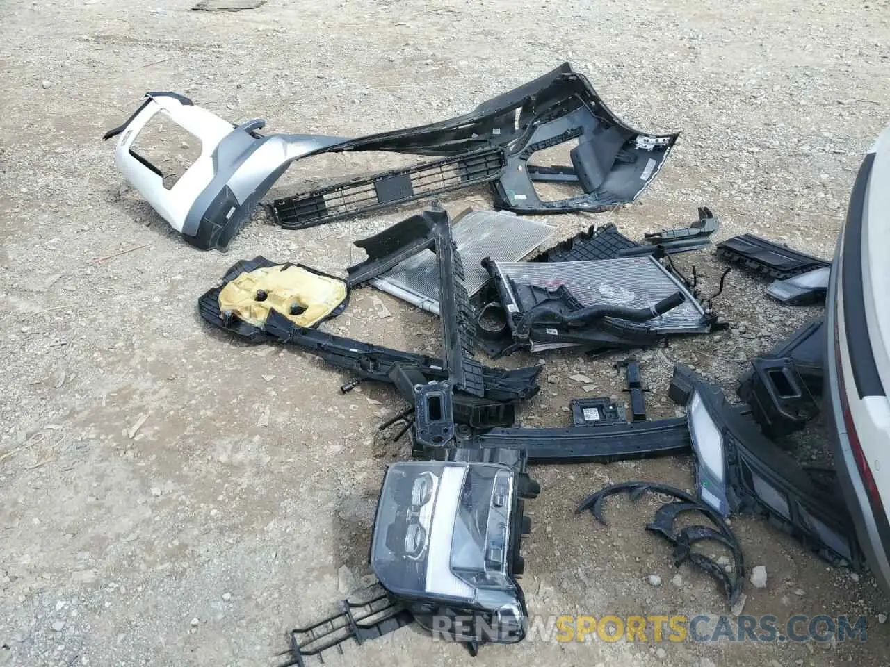 13 Photograph of a damaged car KM8R1DGE8PU590833 HYUNDAI PALISADE 2023