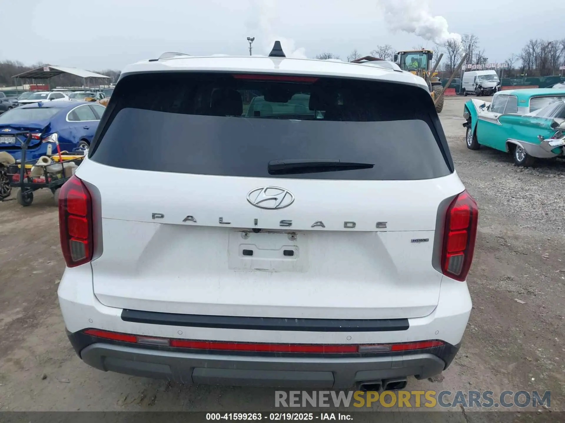 17 Photograph of a damaged car KM8R2DGE9PU517080 HYUNDAI PALISADE 2023