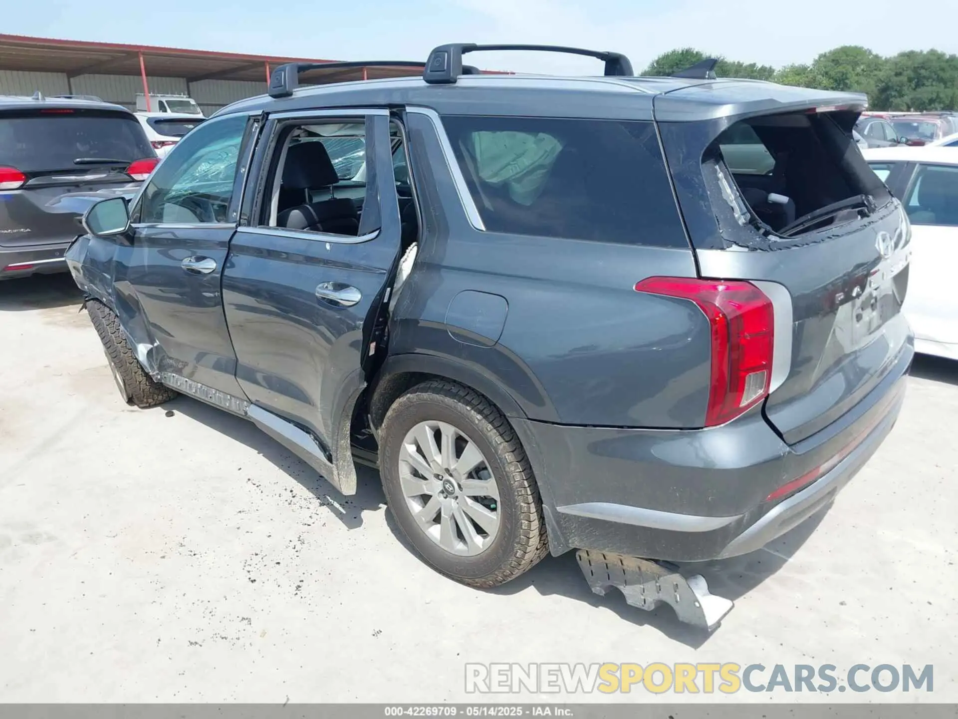 3 Photograph of a damaged car KM8R2DGE9PU590806 HYUNDAI PALISADE 2023