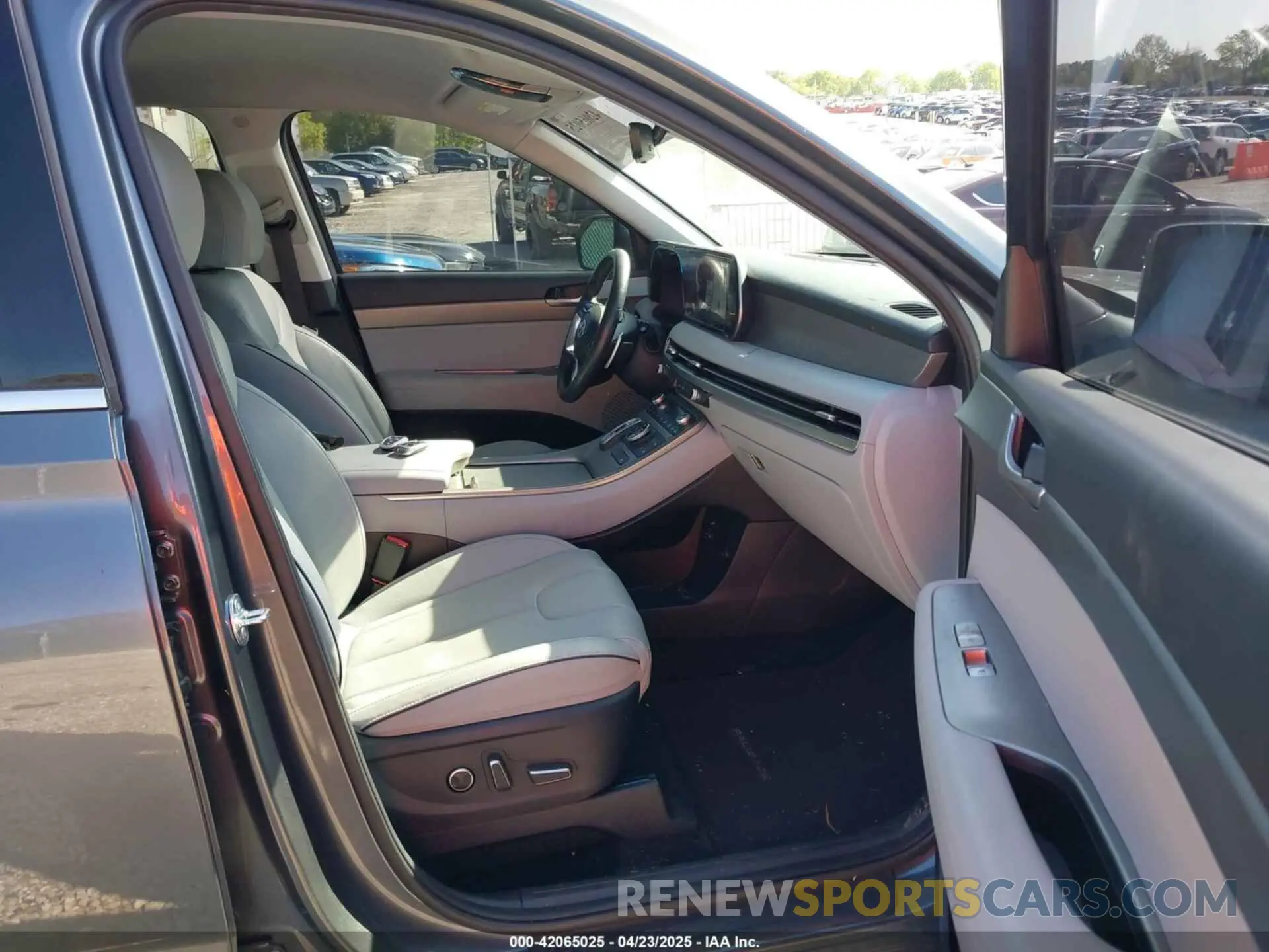 5 Photograph of a damaged car KM8R2DGE9PU617308 HYUNDAI PALISADE 2023