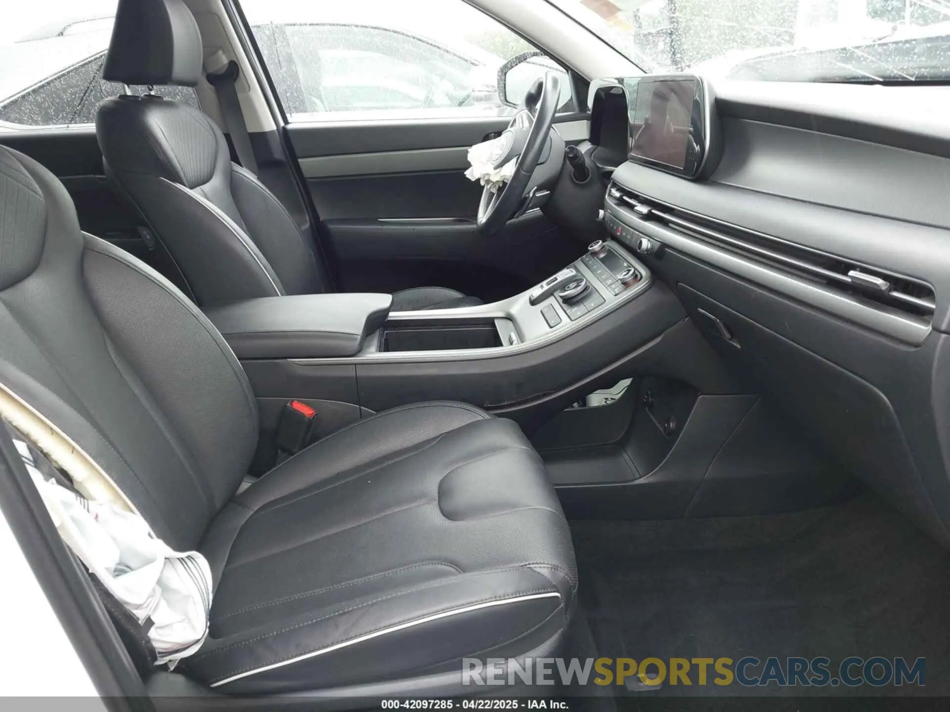 5 Photograph of a damaged car KM8R34GE5PU589665 HYUNDAI PALISADE 2023