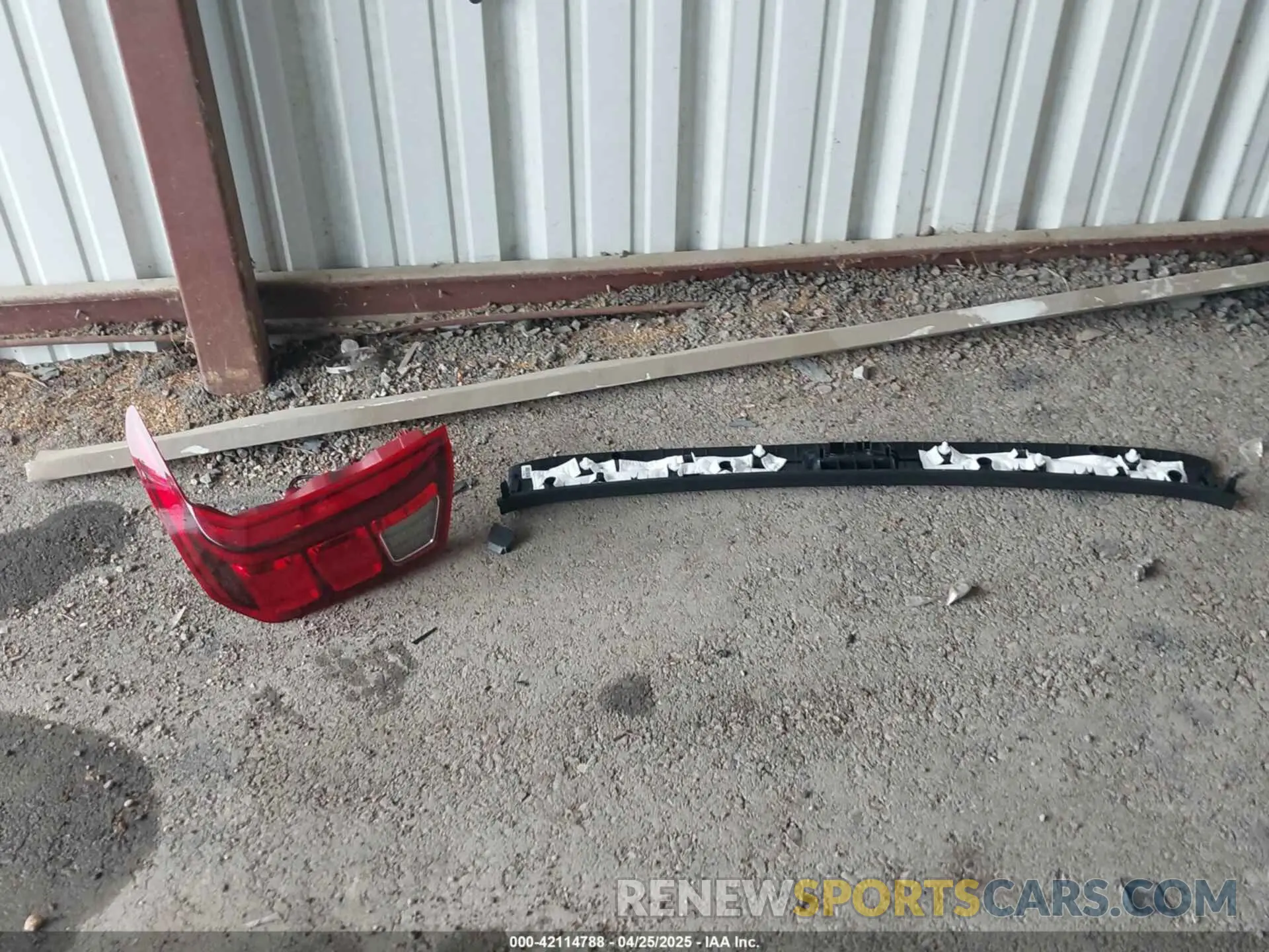 12 Photograph of a damaged car KM8R34GEXPU578788 HYUNDAI PALISADE 2023
