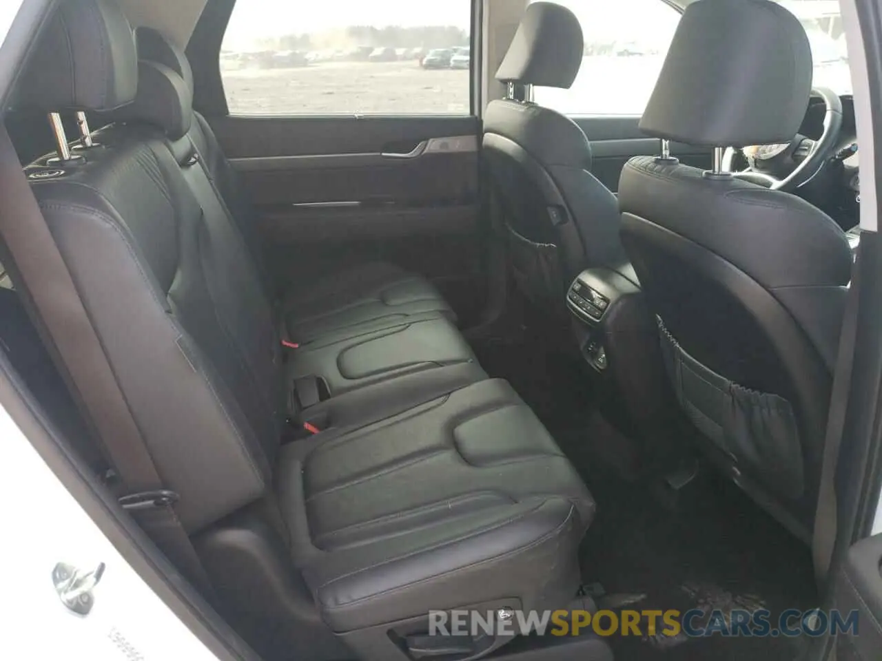 12 Photograph of a damaged car KM8R44GE0PU592146 HYUNDAI PALISADE 2023