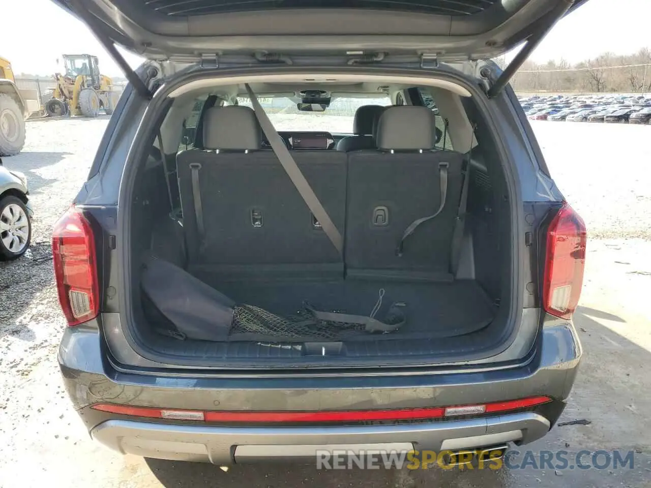 6 Photograph of a damaged car KM8R44GE5PU633094 HYUNDAI PALISADE 2023