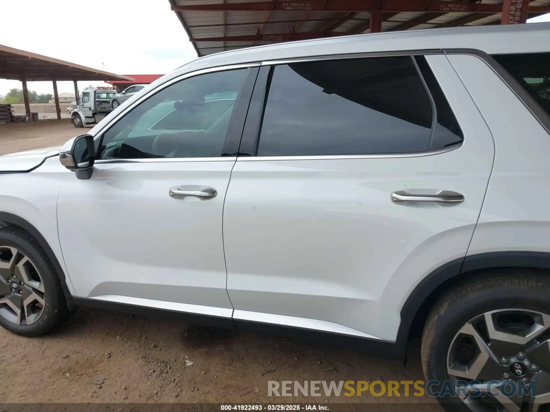 13 Photograph of a damaged car KM8R44GEXPU625427 HYUNDAI PALISADE 2023