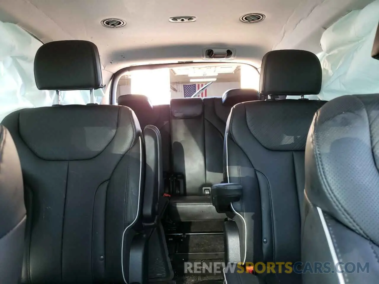 10 Photograph of a damaged car KM8R4DGE1PU565750 HYUNDAI PALISADE 2023