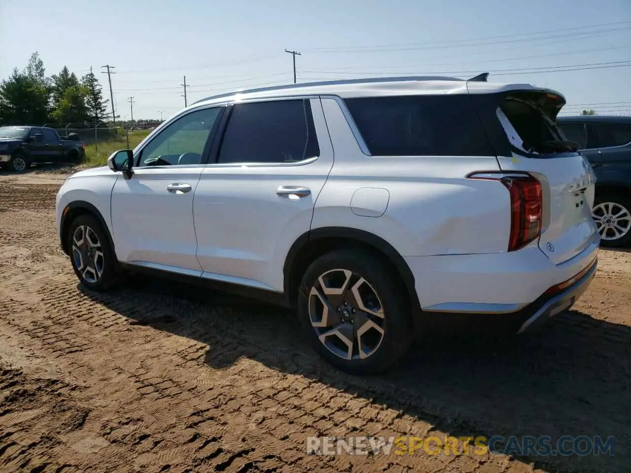 2 Photograph of a damaged car KM8R4DGE1PU565750 HYUNDAI PALISADE 2023