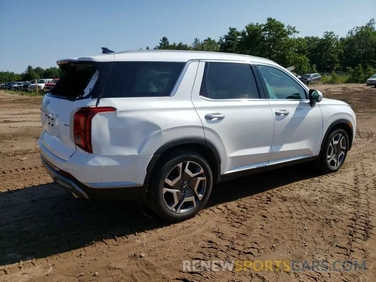 3 Photograph of a damaged car KM8R4DGE1PU565750 HYUNDAI PALISADE 2023