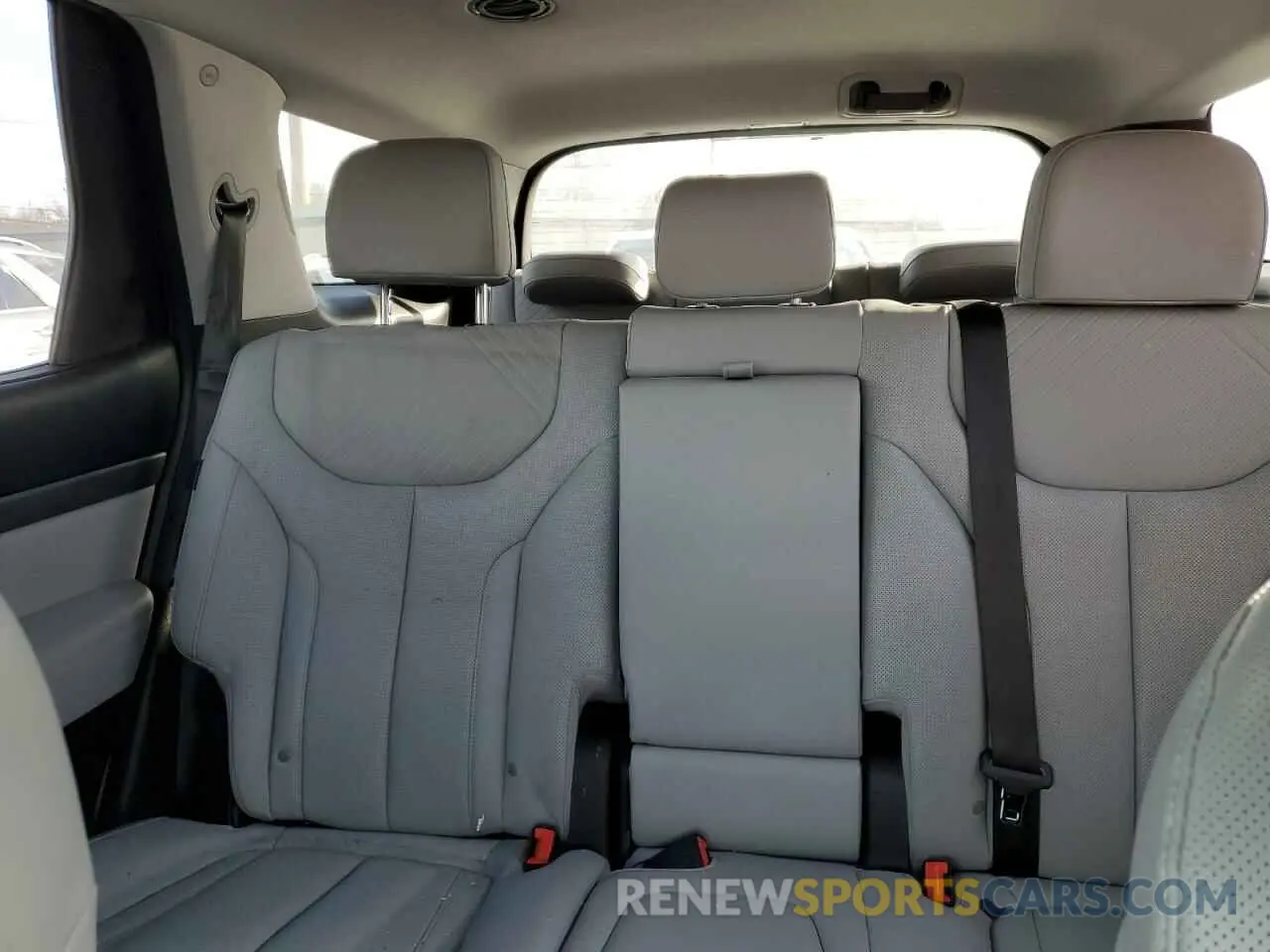 10 Photograph of a damaged car KM8R4DGE1PU595489 HYUNDAI PALISADE 2023