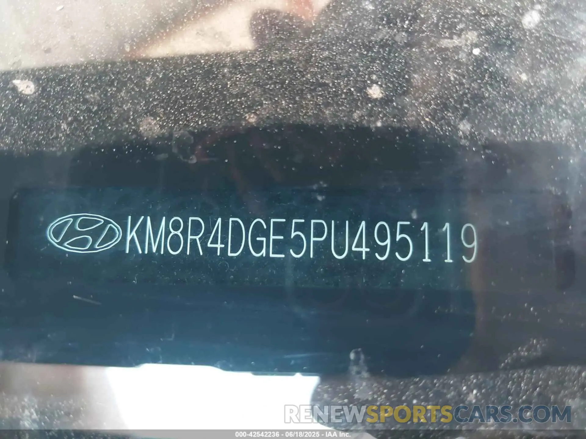 9 Photograph of a damaged car KM8R4DGE5PU495119 HYUNDAI PALISADE 2023