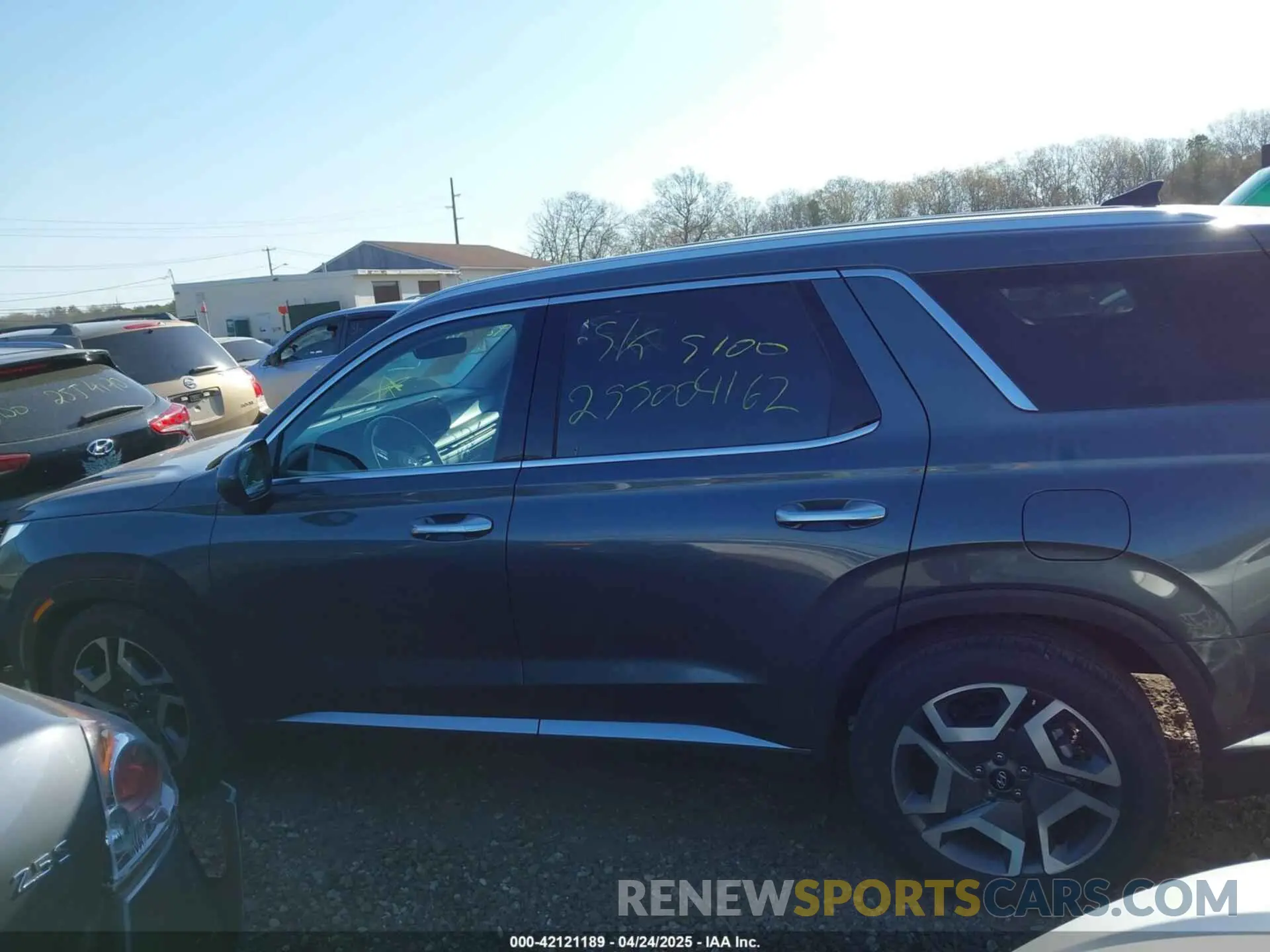 14 Photograph of a damaged car KM8R4DGE8PU564059 HYUNDAI PALISADE 2023