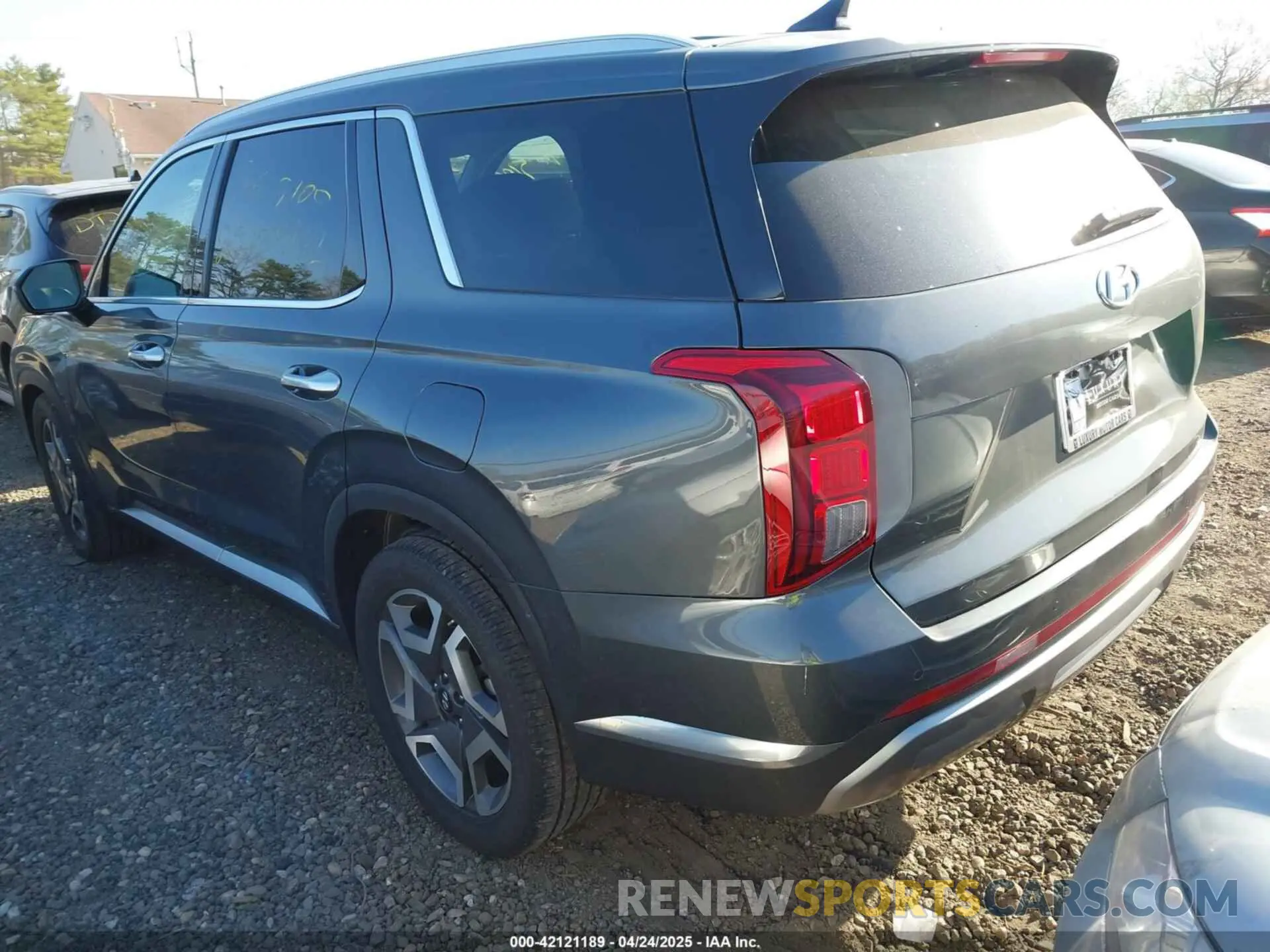 3 Photograph of a damaged car KM8R4DGE8PU564059 HYUNDAI PALISADE 2023
