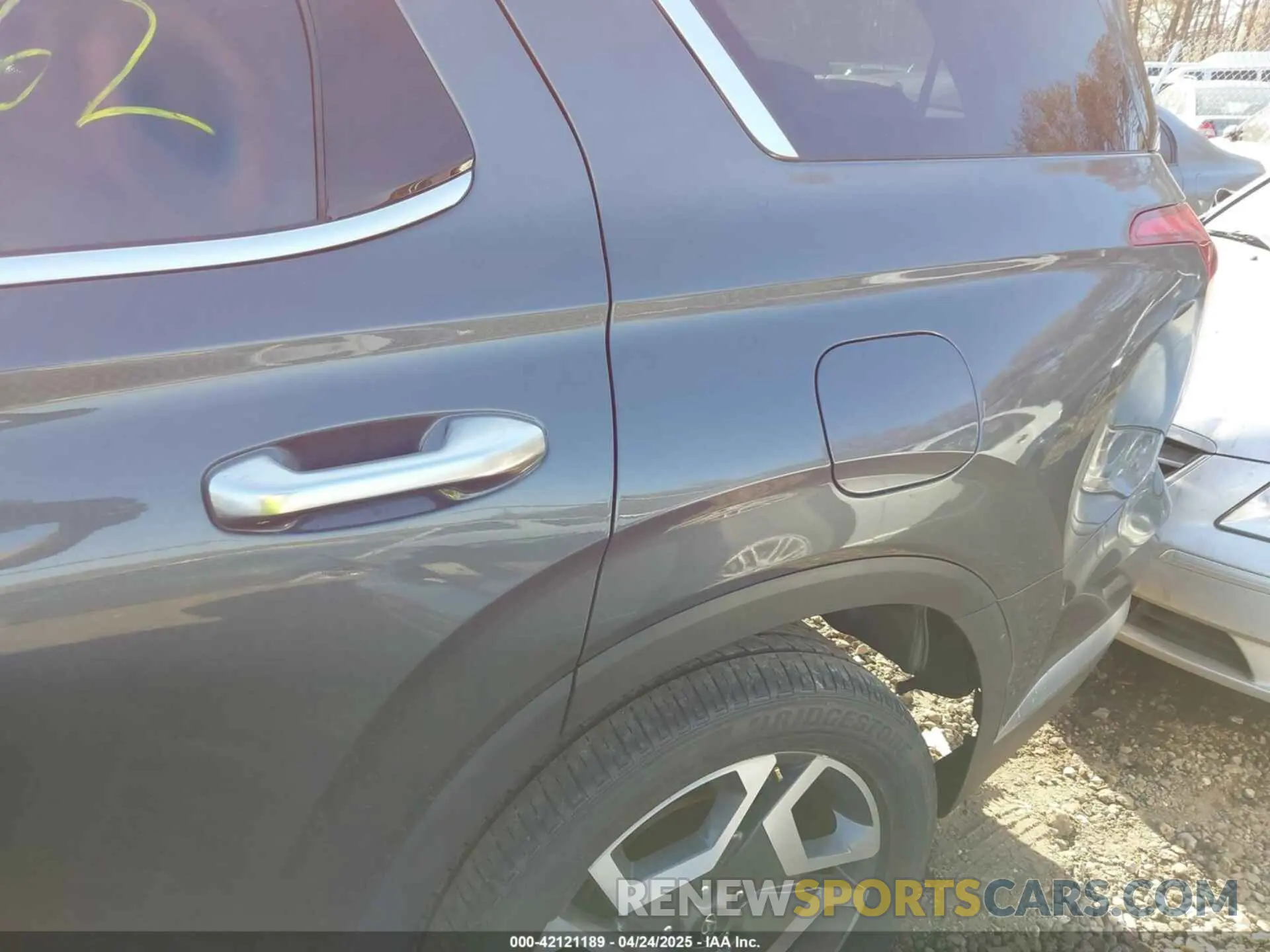 6 Photograph of a damaged car KM8R4DGE8PU564059 HYUNDAI PALISADE 2023