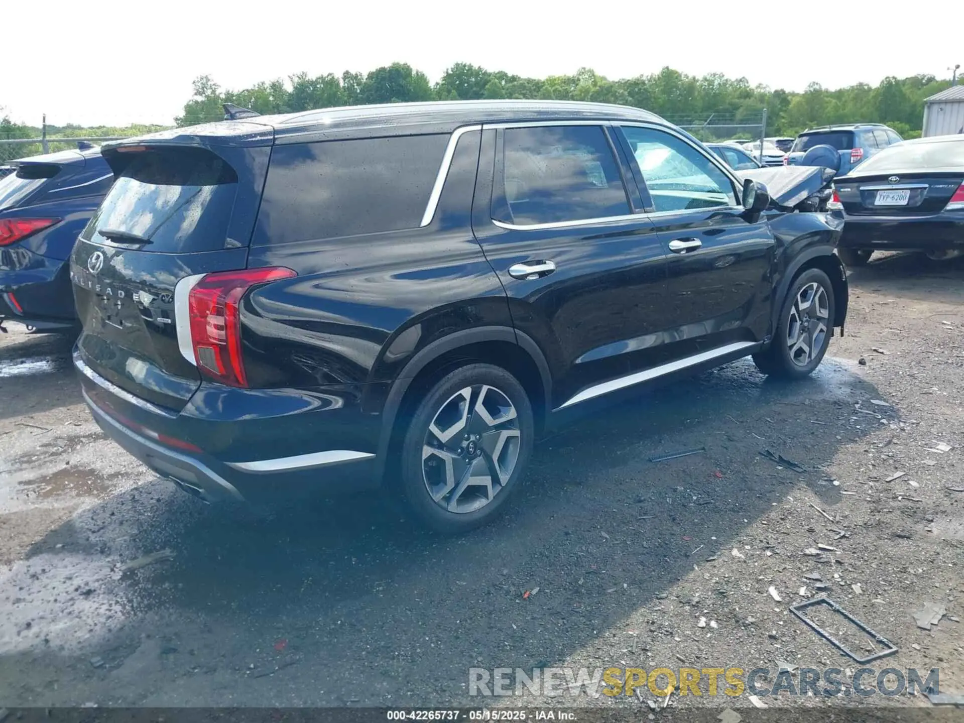 4 Photograph of a damaged car KM8R4DGEXPU625217 HYUNDAI PALISADE 2023