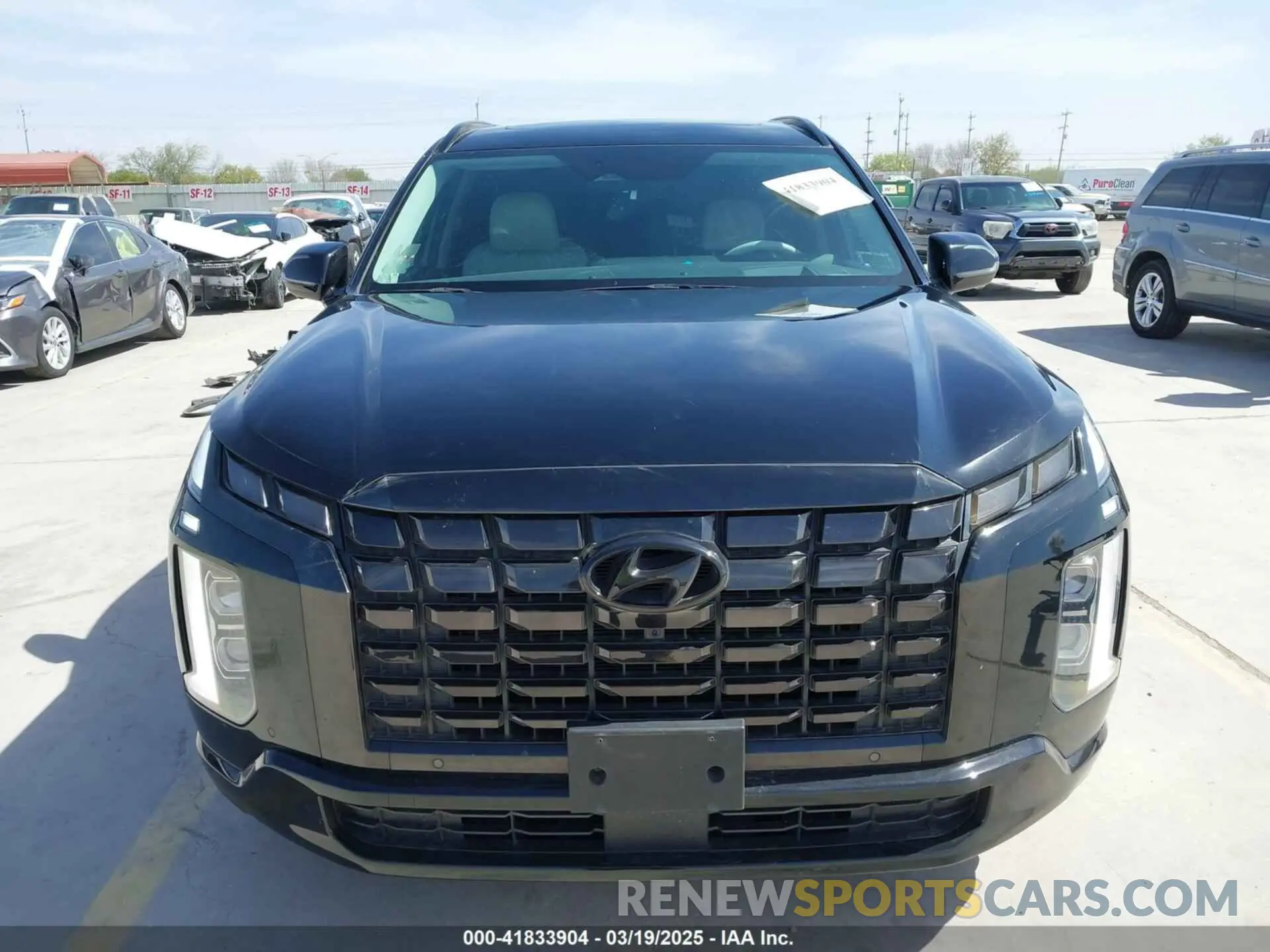 13 Photograph of a damaged car KM8R54GEXPU525177 HYUNDAI PALISADE 2023