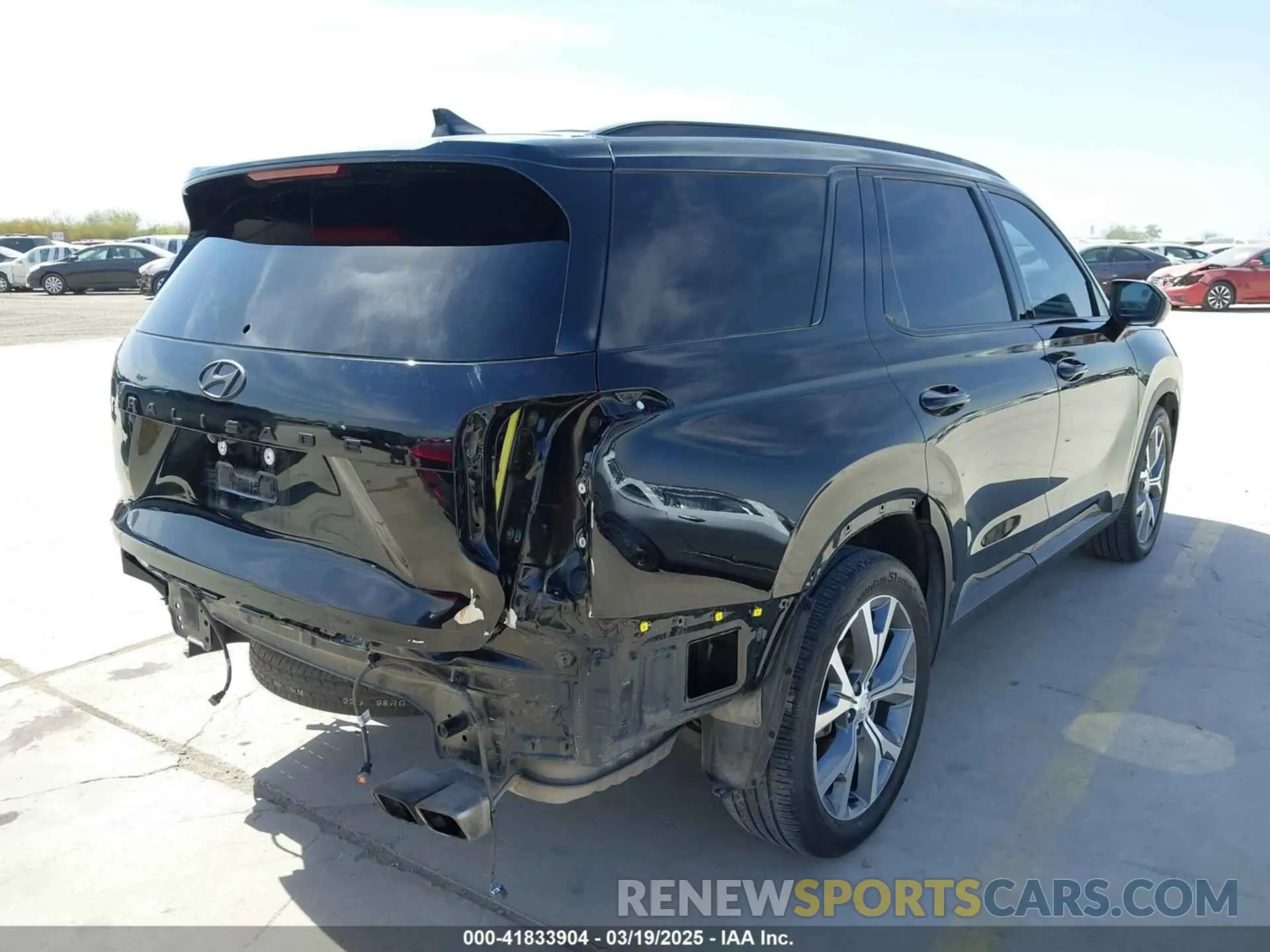 4 Photograph of a damaged car KM8R54GEXPU525177 HYUNDAI PALISADE 2023