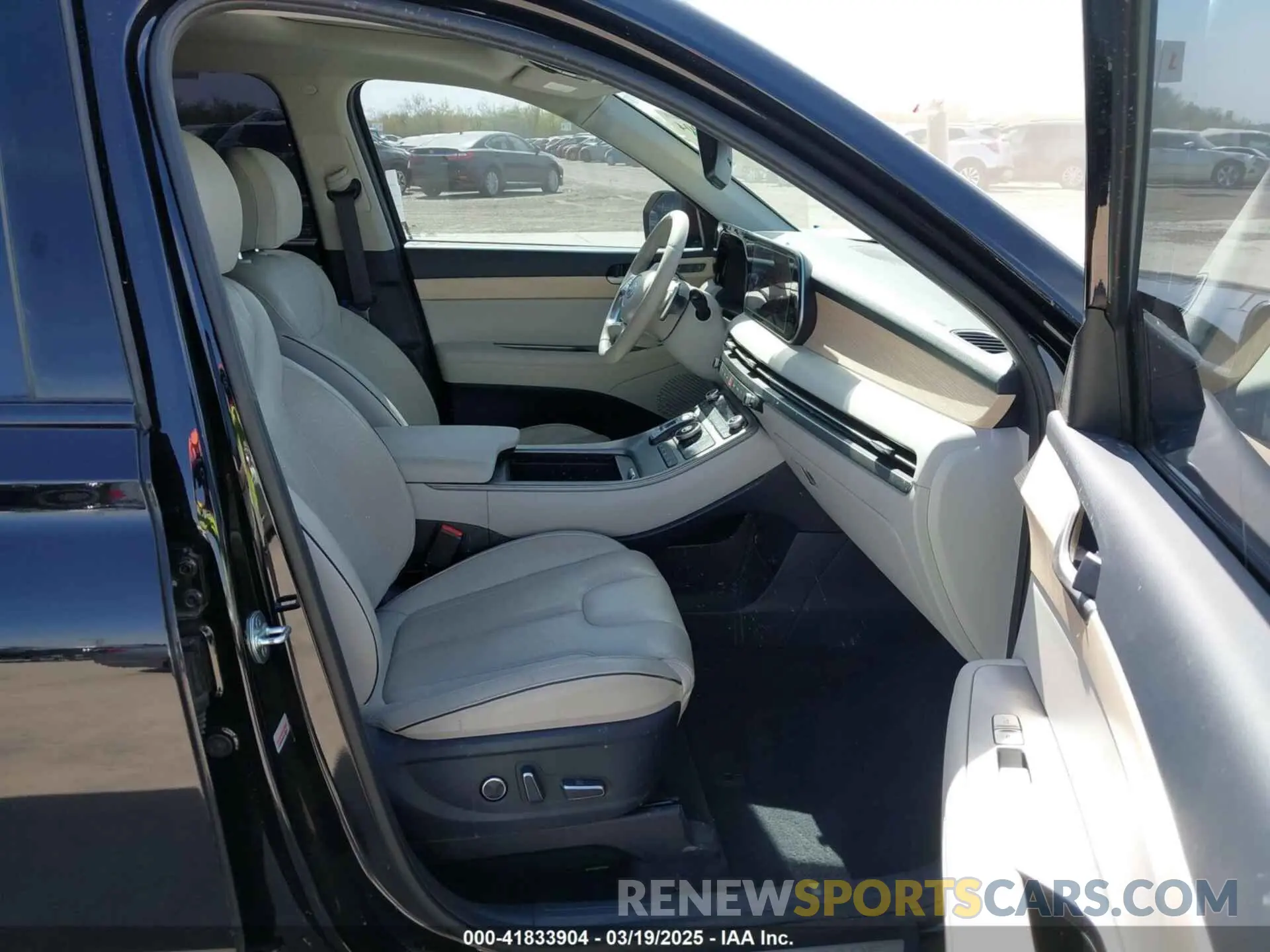 5 Photograph of a damaged car KM8R54GEXPU525177 HYUNDAI PALISADE 2023