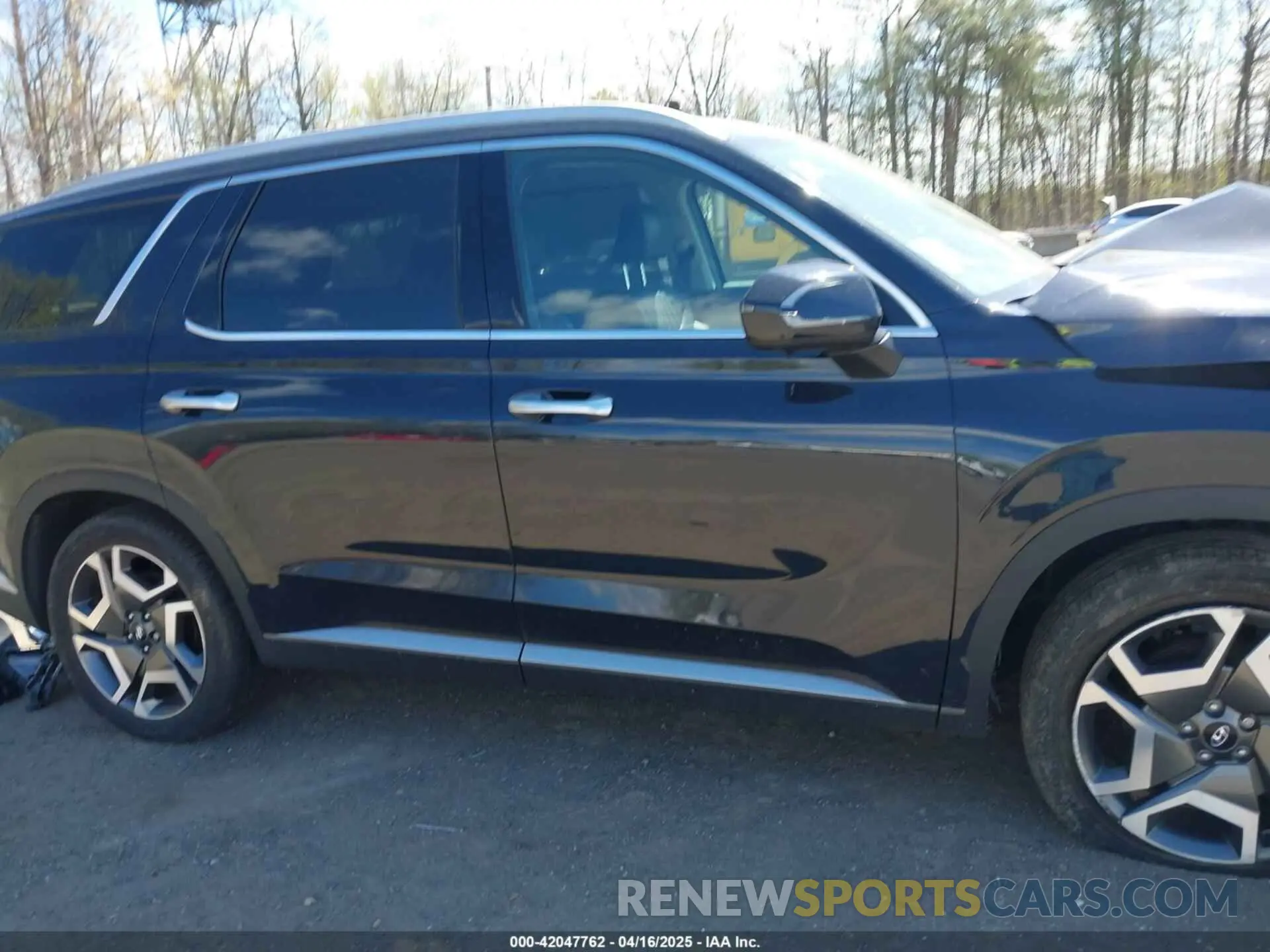 13 Photograph of a damaged car KM8R5DGE0PU536527 HYUNDAI PALISADE 2023