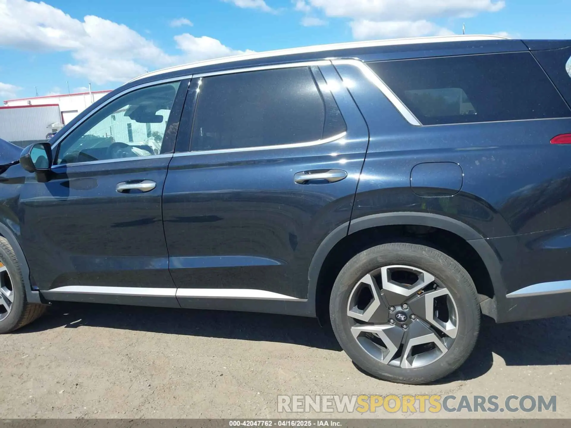 14 Photograph of a damaged car KM8R5DGE0PU536527 HYUNDAI PALISADE 2023