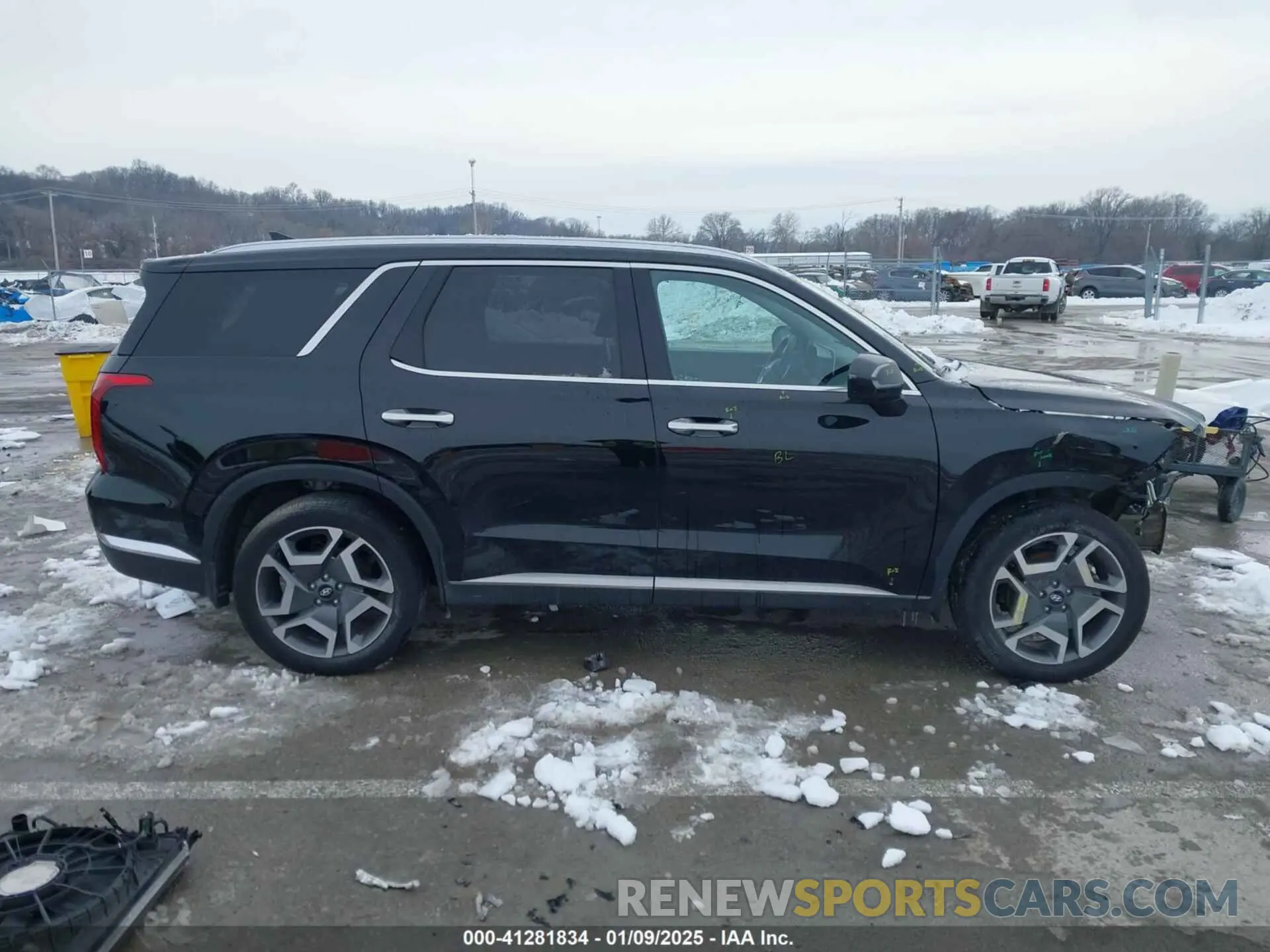14 Photograph of a damaged car KM8R5DGE3PU565438 HYUNDAI PALISADE 2023
