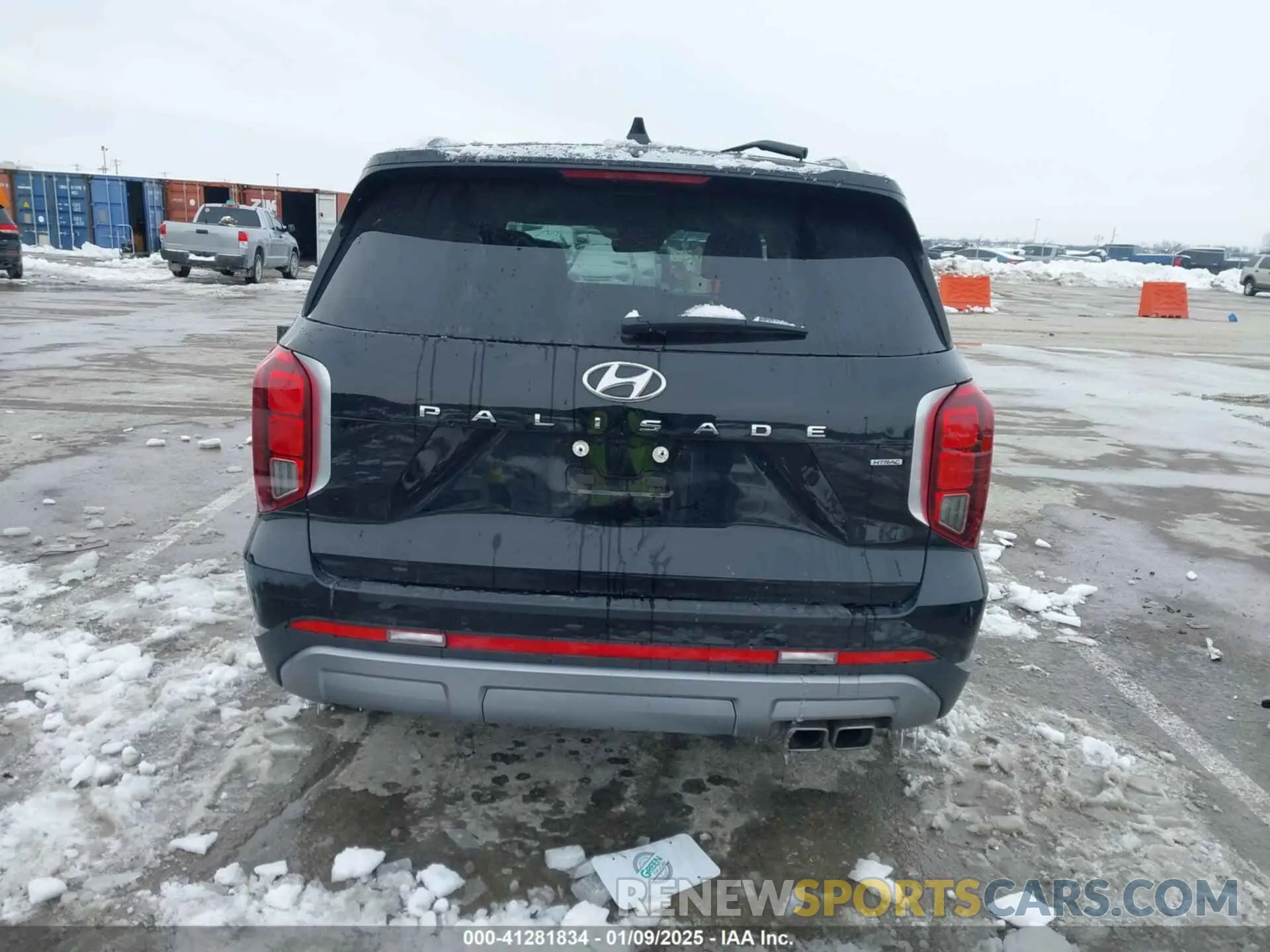 17 Photograph of a damaged car KM8R5DGE3PU565438 HYUNDAI PALISADE 2023