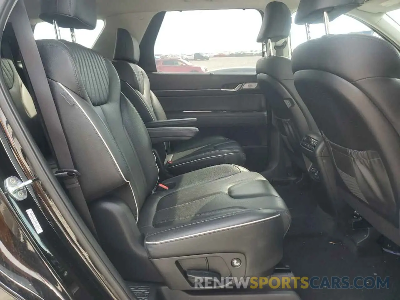 11 Photograph of a damaged car KM8R5DGE6PU516945 HYUNDAI PALISADE 2023