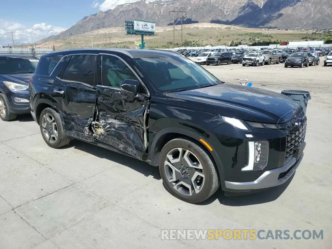 4 Photograph of a damaged car KM8R5DGE6PU557334 HYUNDAI PALISADE 2023