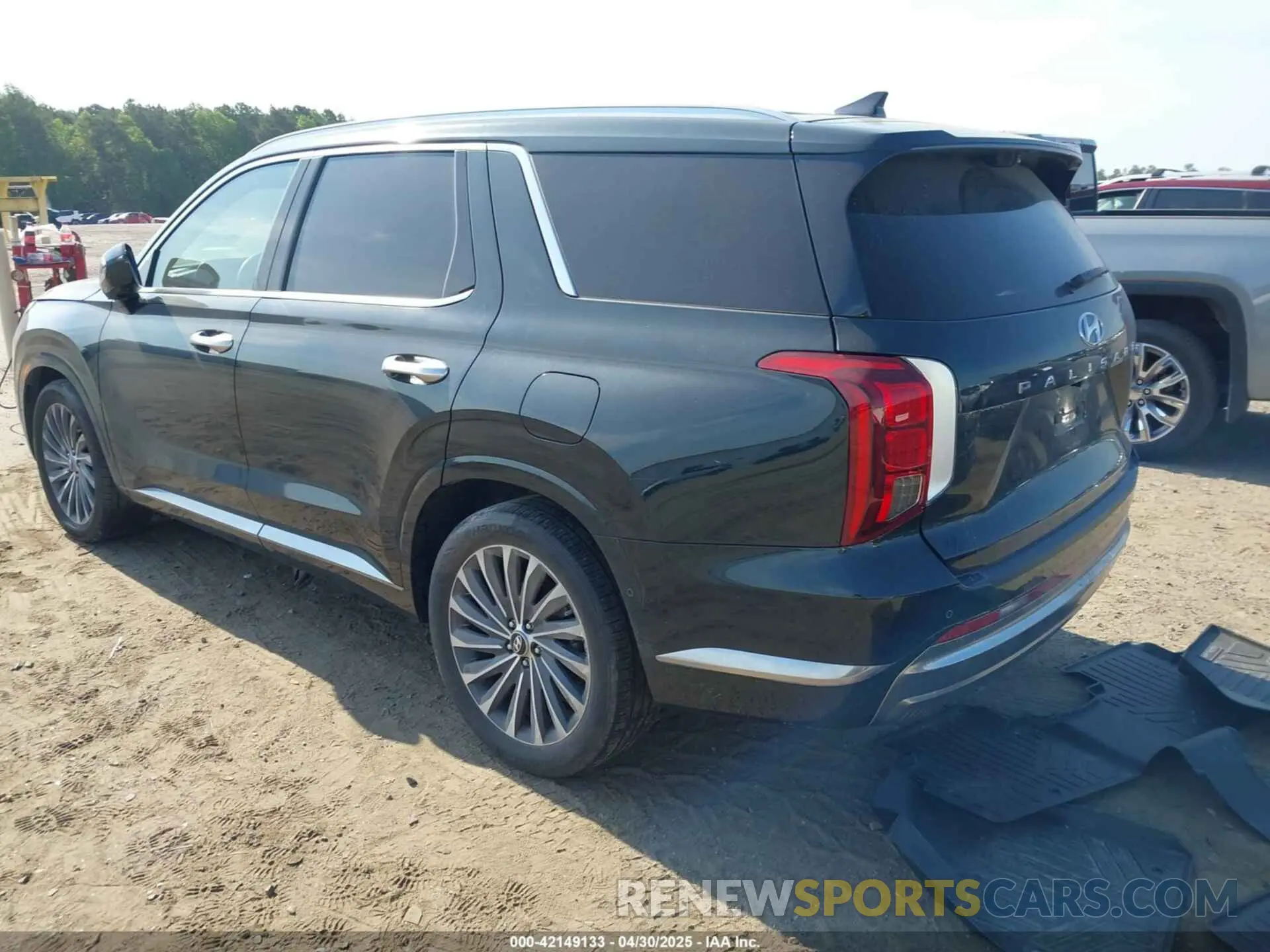 3 Photograph of a damaged car KM8R74GE0PU504784 HYUNDAI PALISADE 2023