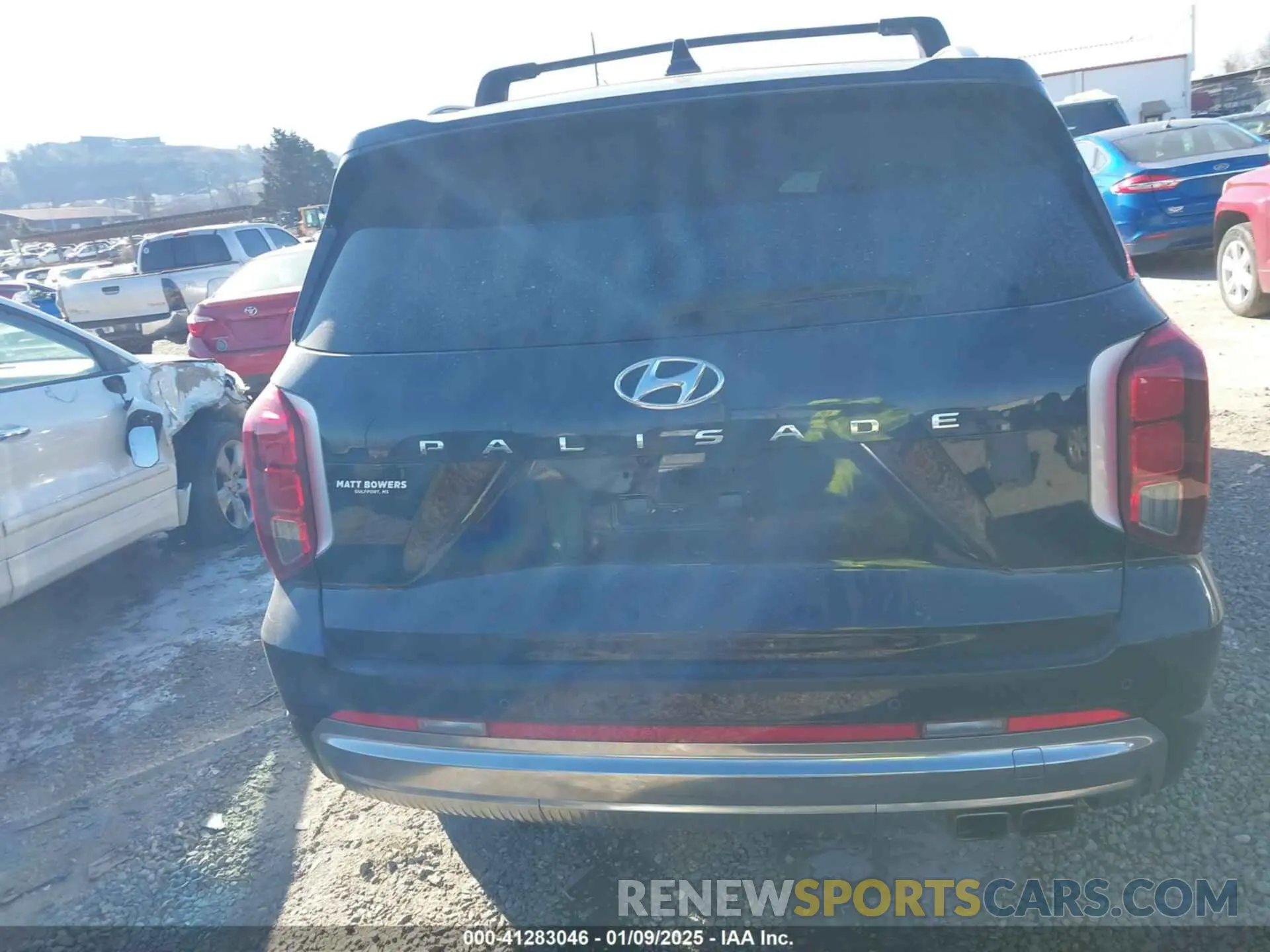 17 Photograph of a damaged car KM8R74GE0PU591229 HYUNDAI PALISADE 2023
