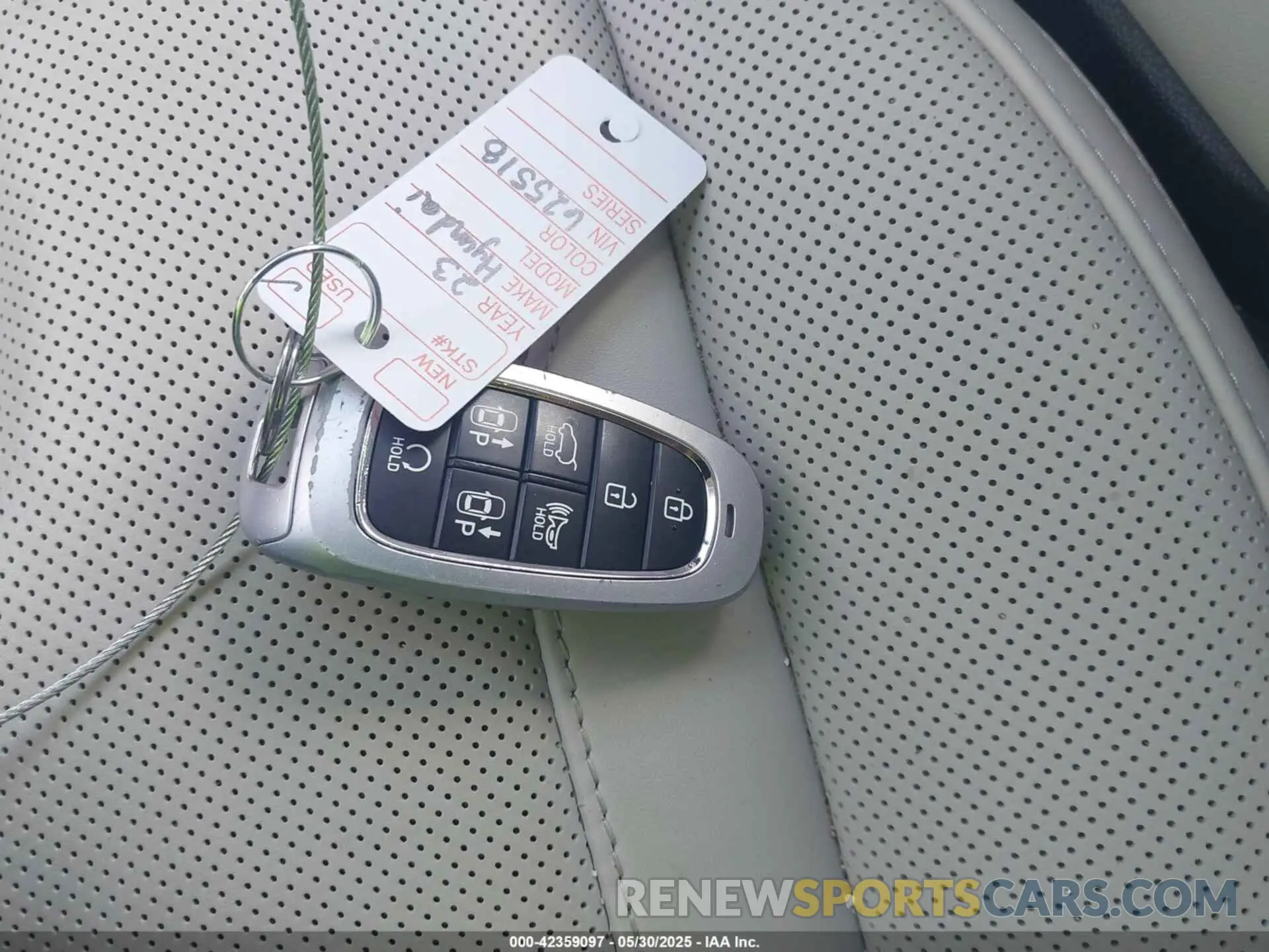 11 Photograph of a damaged car KM8R74GE3PU625518 HYUNDAI PALISADE 2023