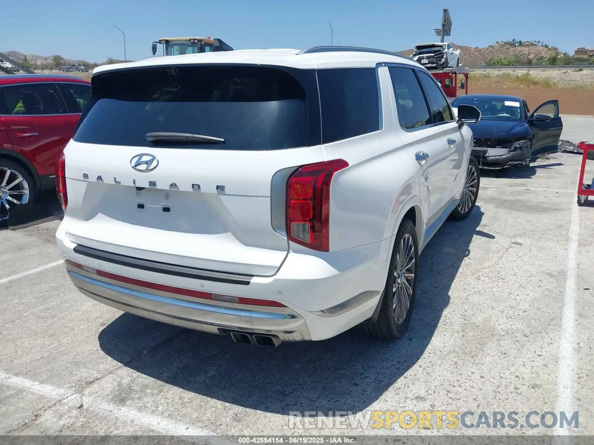 4 Photograph of a damaged car KM8R74GE4PU593825 HYUNDAI PALISADE 2023